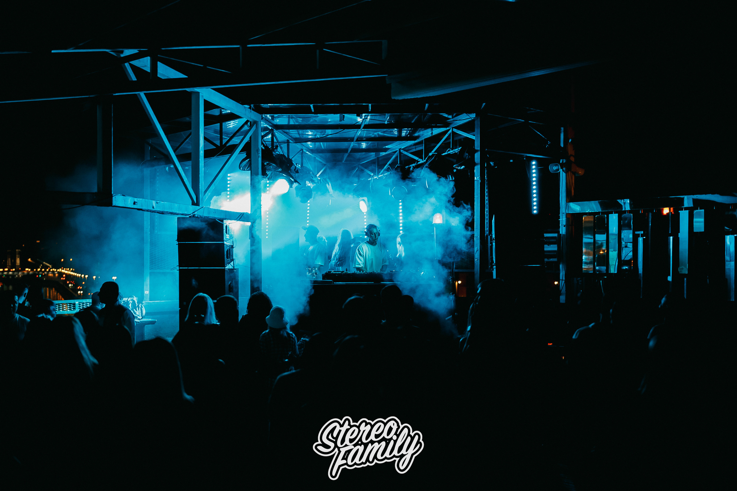 Stereoporno at Fantomas Rooftop. Репортажный (клубный) фотограф в Москве