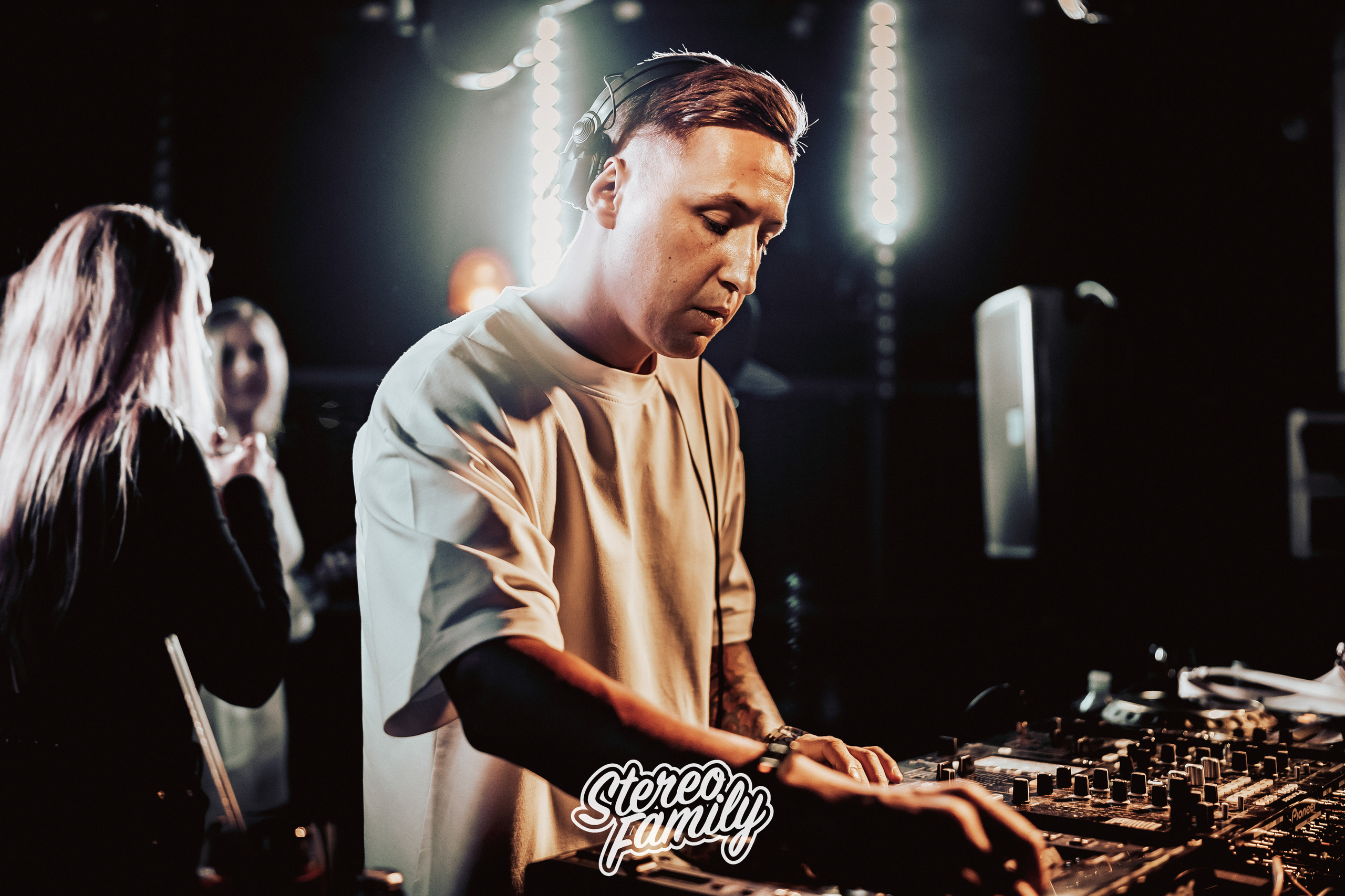 Stereoporno at Fantomas Rooftop. Репортажный (клубный) фотограф в Москве