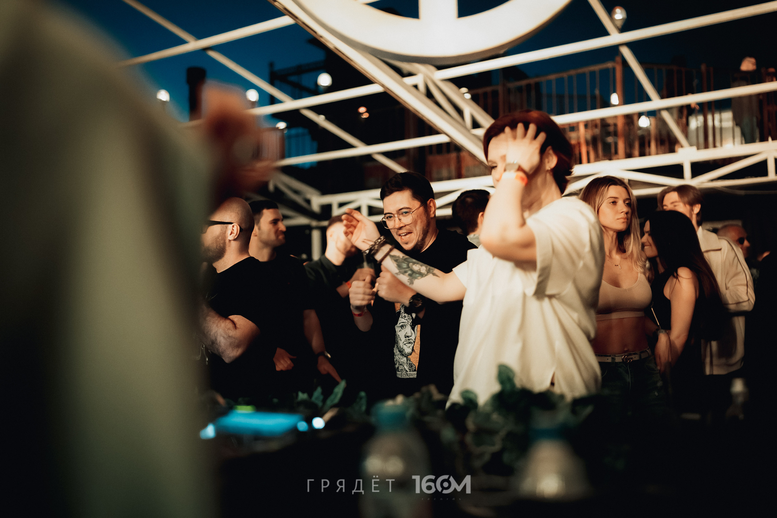 16 Om & Gryadet. Репортажный (клубный) фотограф в Москве