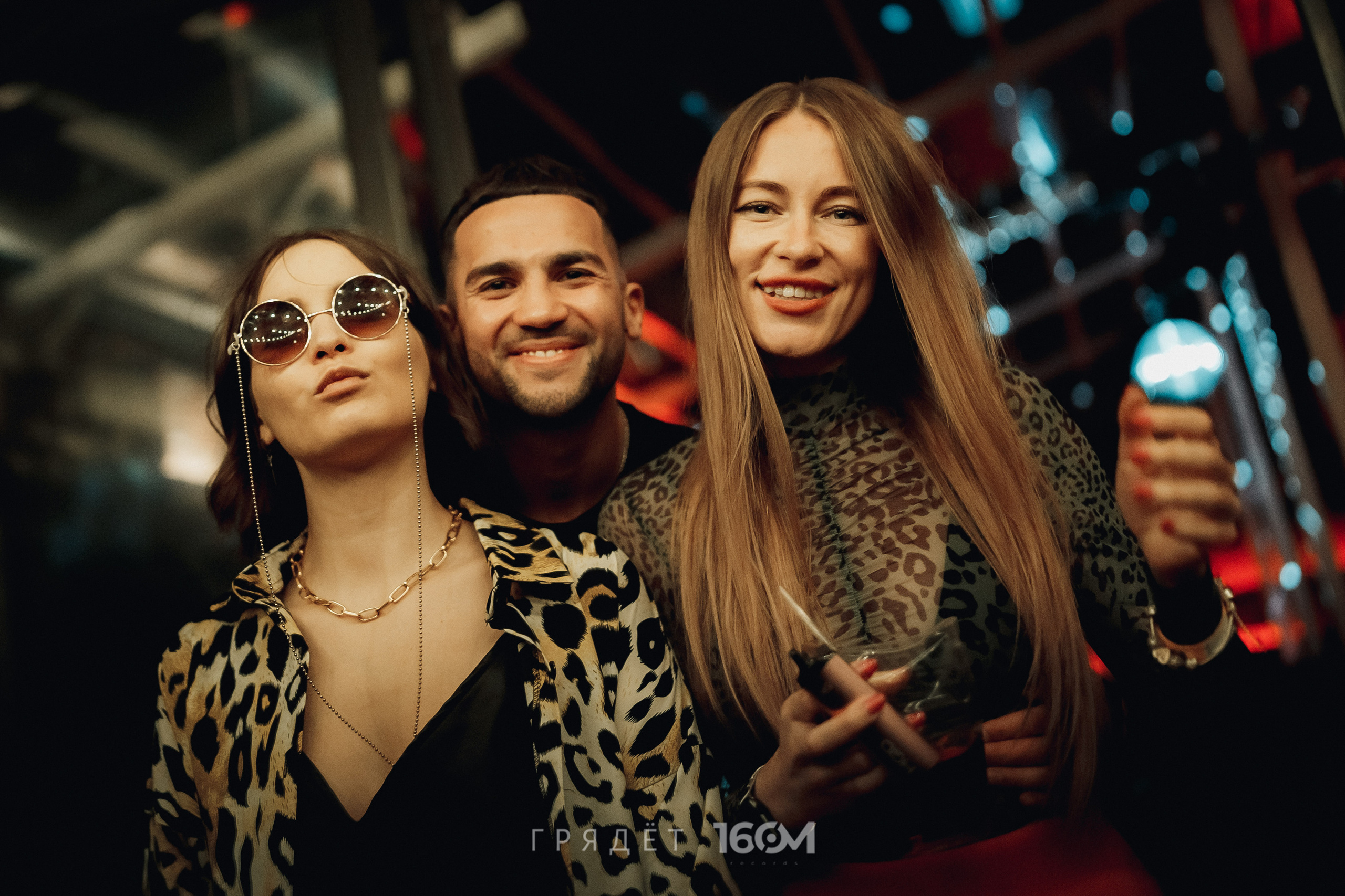 16 Om & Gryadet. Репортажный (клубный) фотограф в Москве