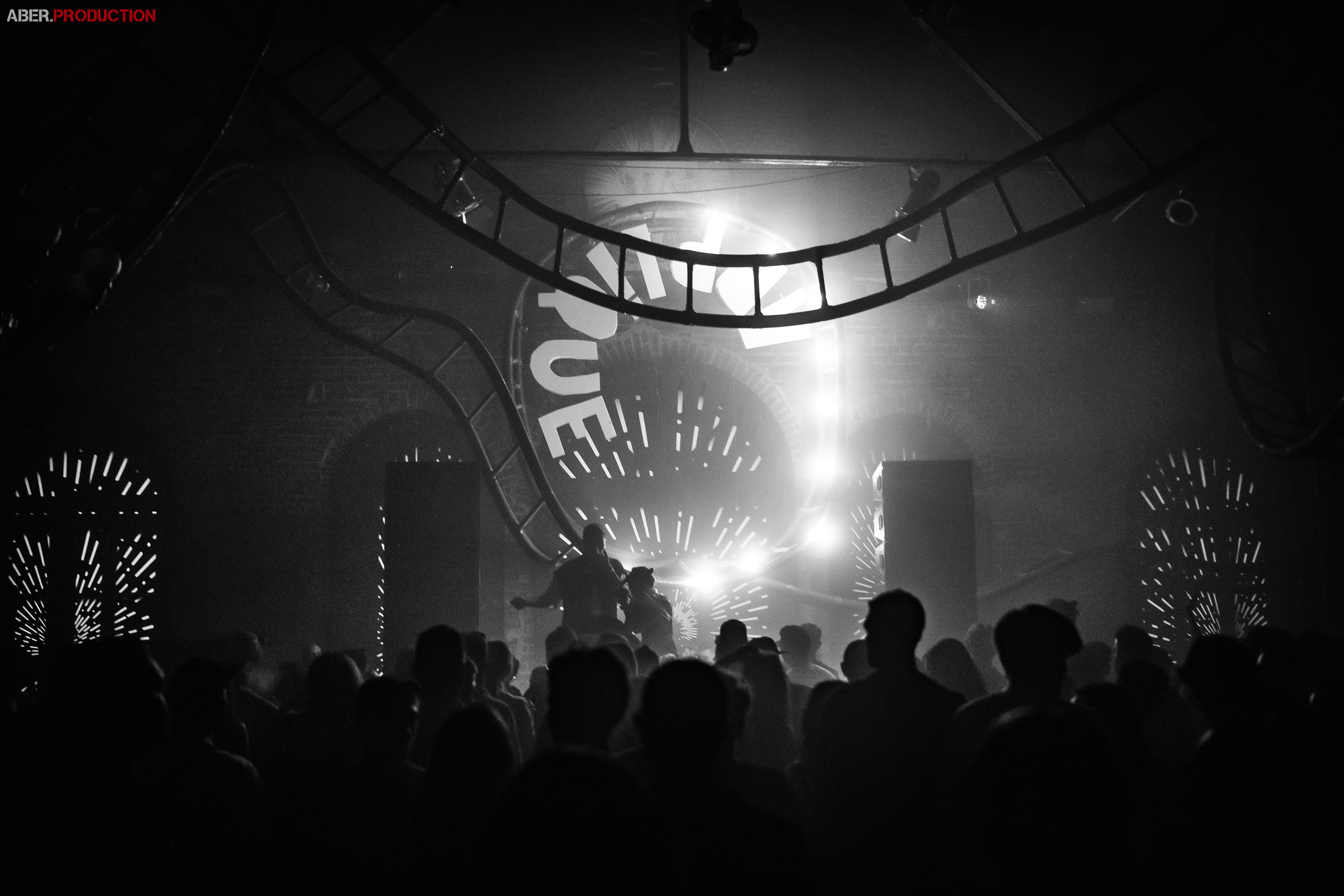 Applique 5_YEARS. Club Reportage Photographer in Moscow