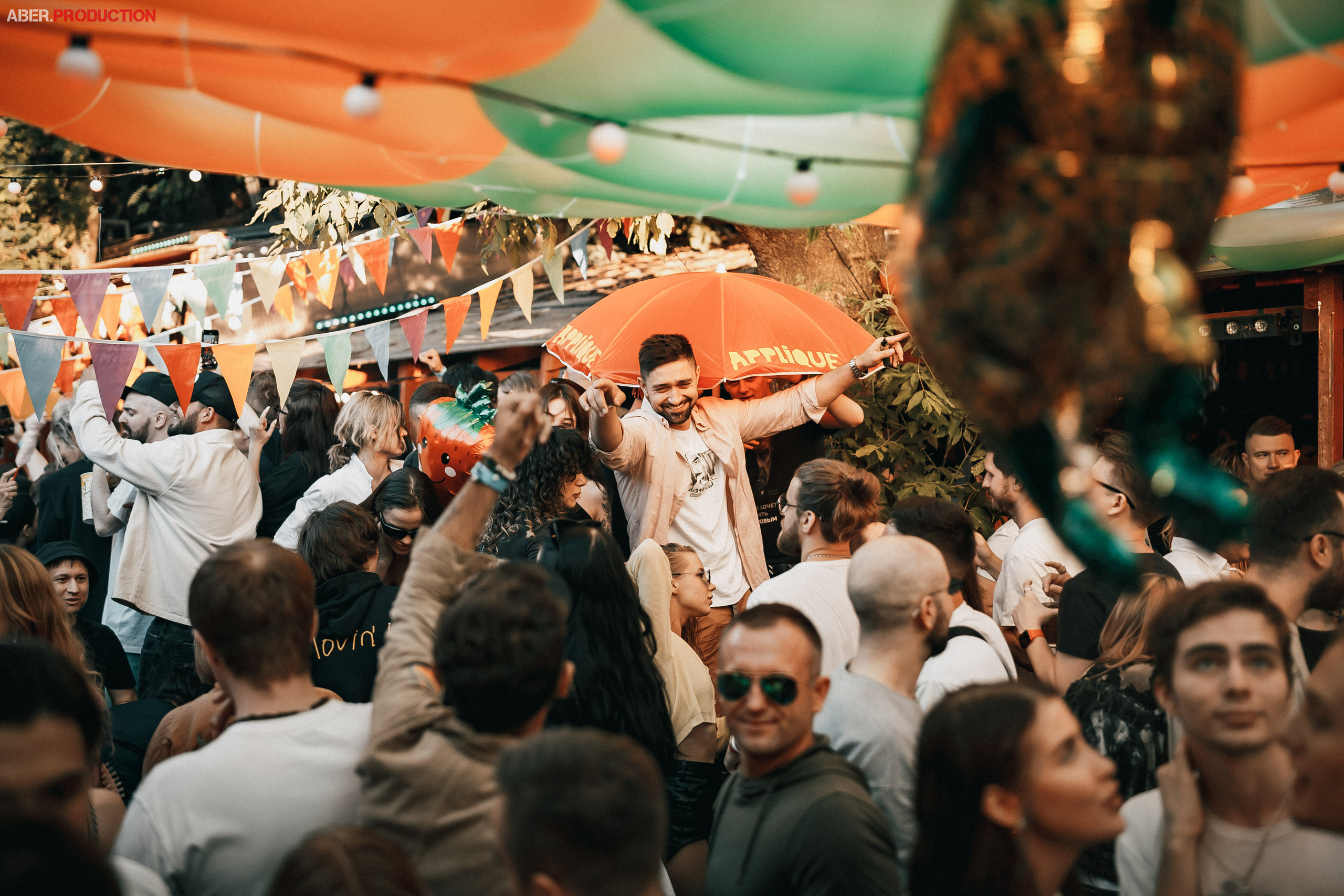 Applique 5_YEARS. Club Reportage Photographer in Moscow