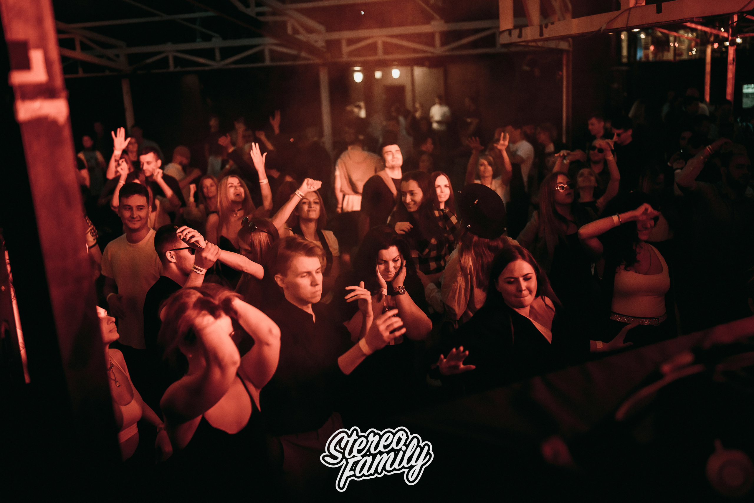 Stereoporno at Fantomas Rooftop. Репортажный (клубный) фотограф в Москве