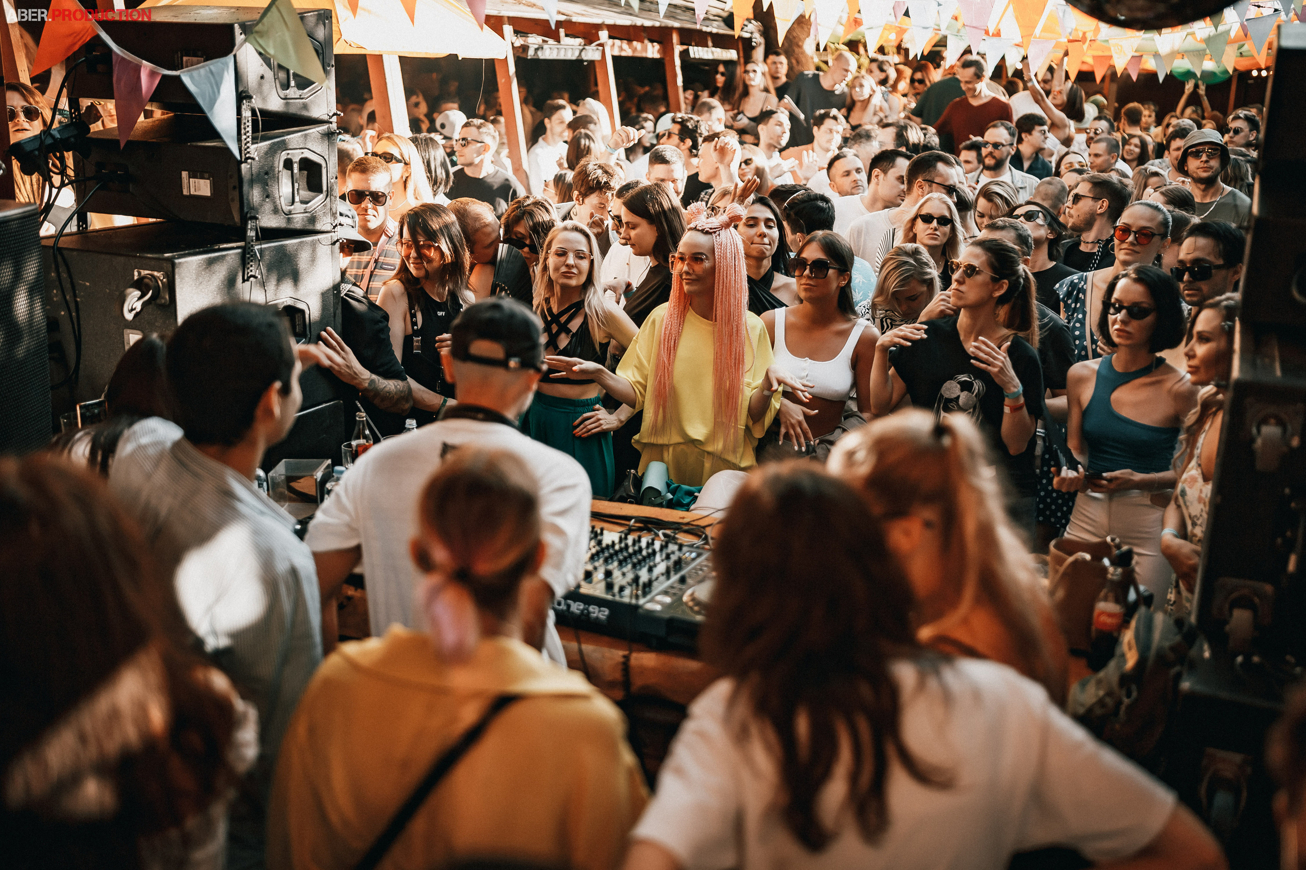 Applique 5_YEARS. Club Reportage Photographer in Moscow