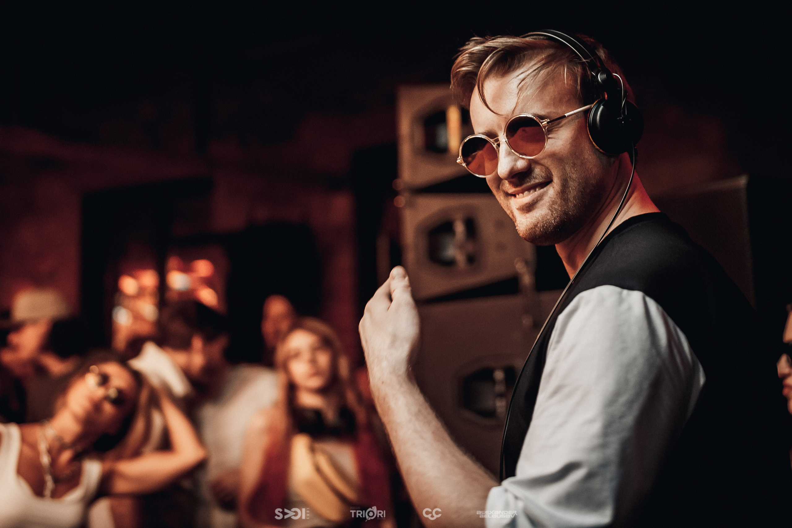 SVOI 2 Years at Gazgolder. Репортажный (клубный) фотограф в Москве