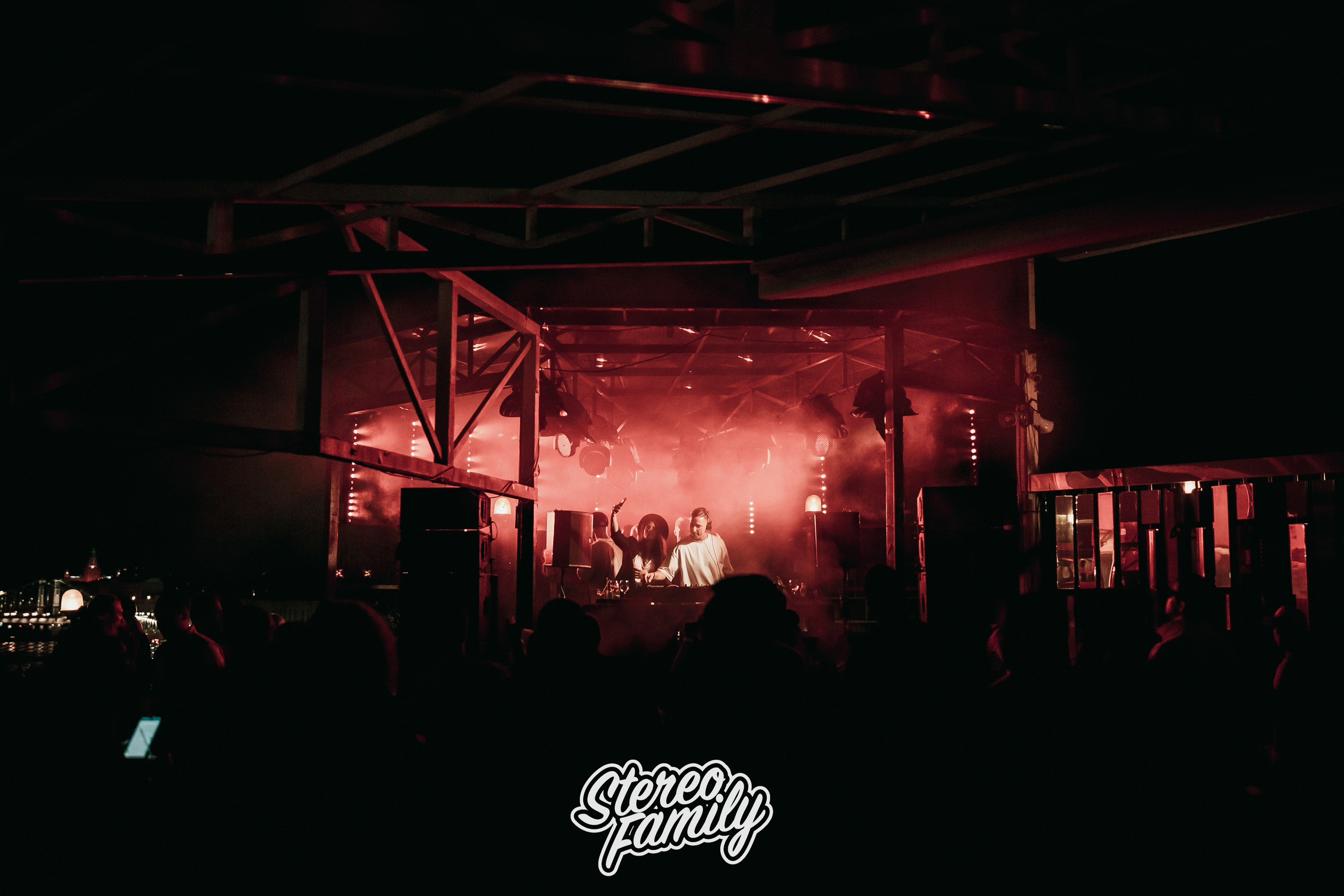 Stereoporno at Fantomas Rooftop. Репортажный (клубный) фотограф в Москве