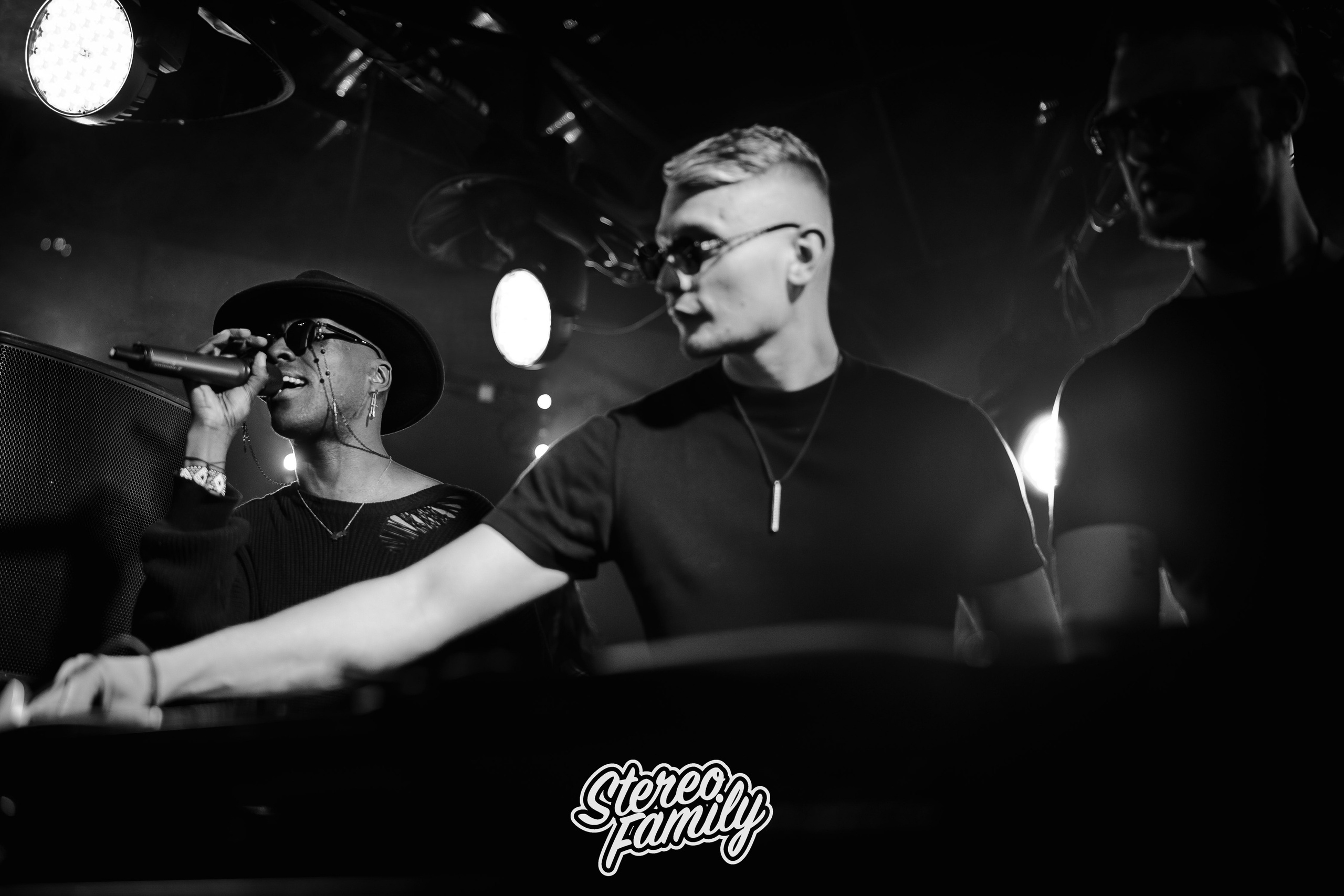 Stereoporno at Fantomas Rooftop. Репортажный (клубный) фотограф в Москве