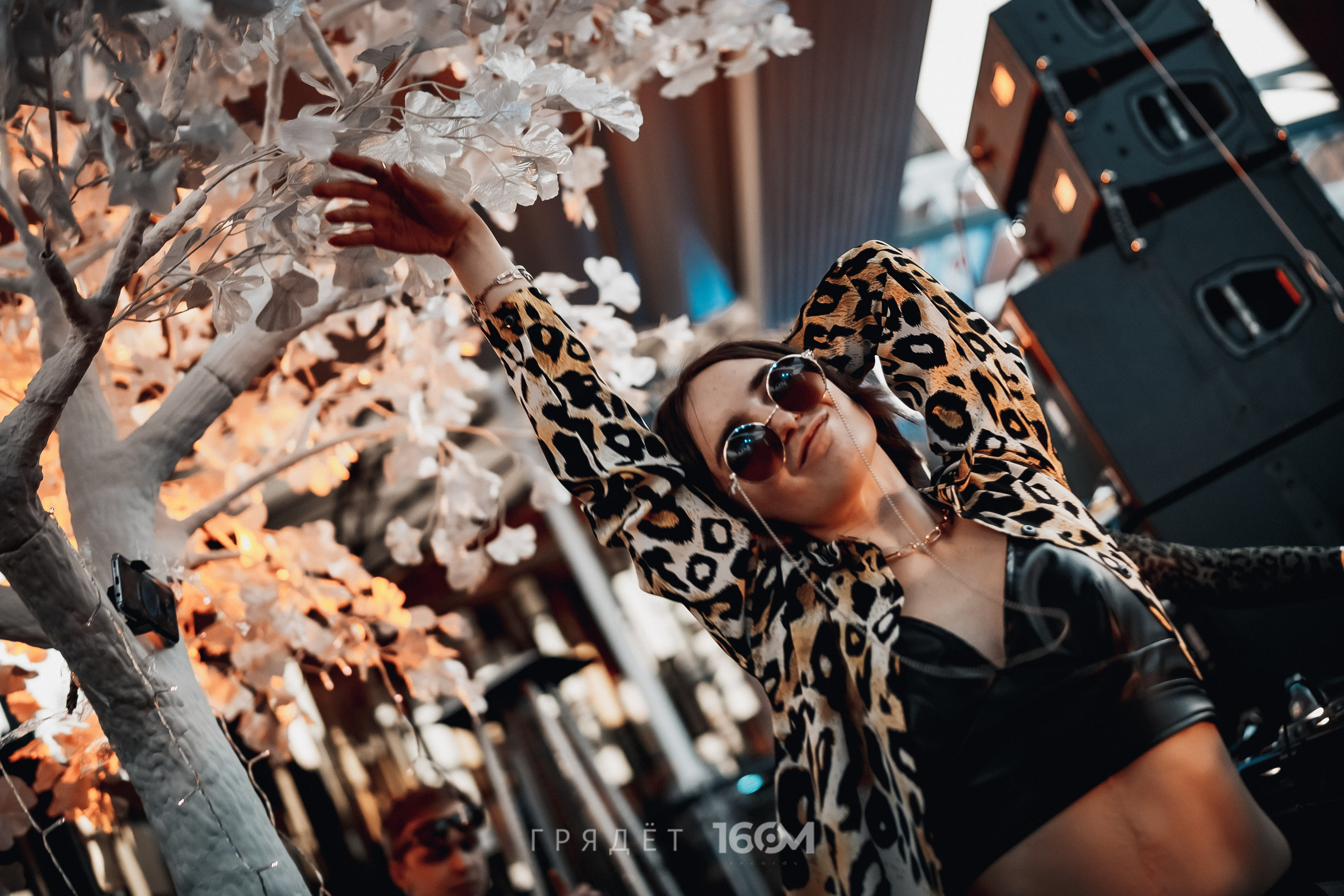 16 Om & Gryadet. Репортажный (клубный) фотограф в Москве