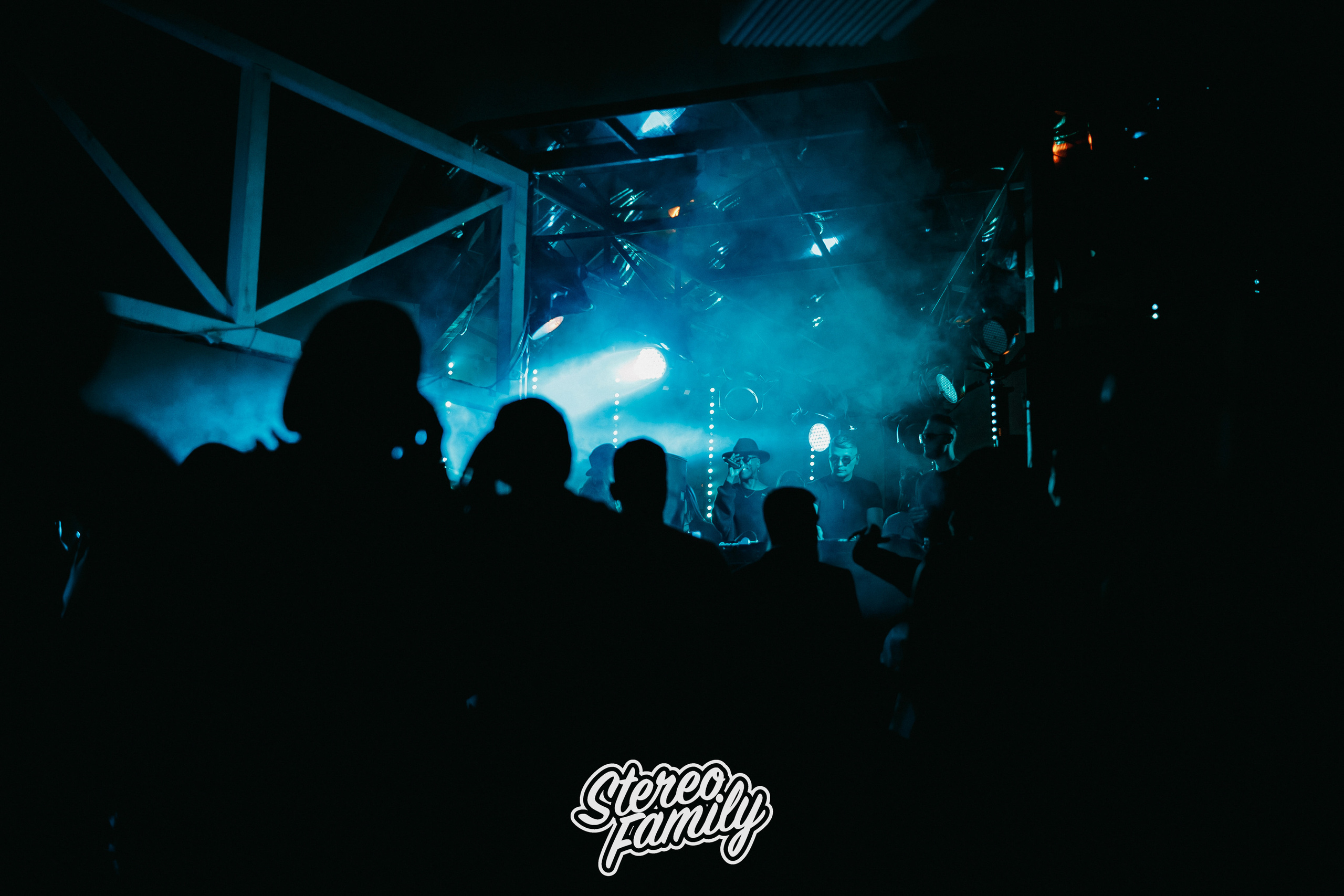 Stereoporno at Fantomas Rooftop. Репортажный (клубный) фотограф в Москве