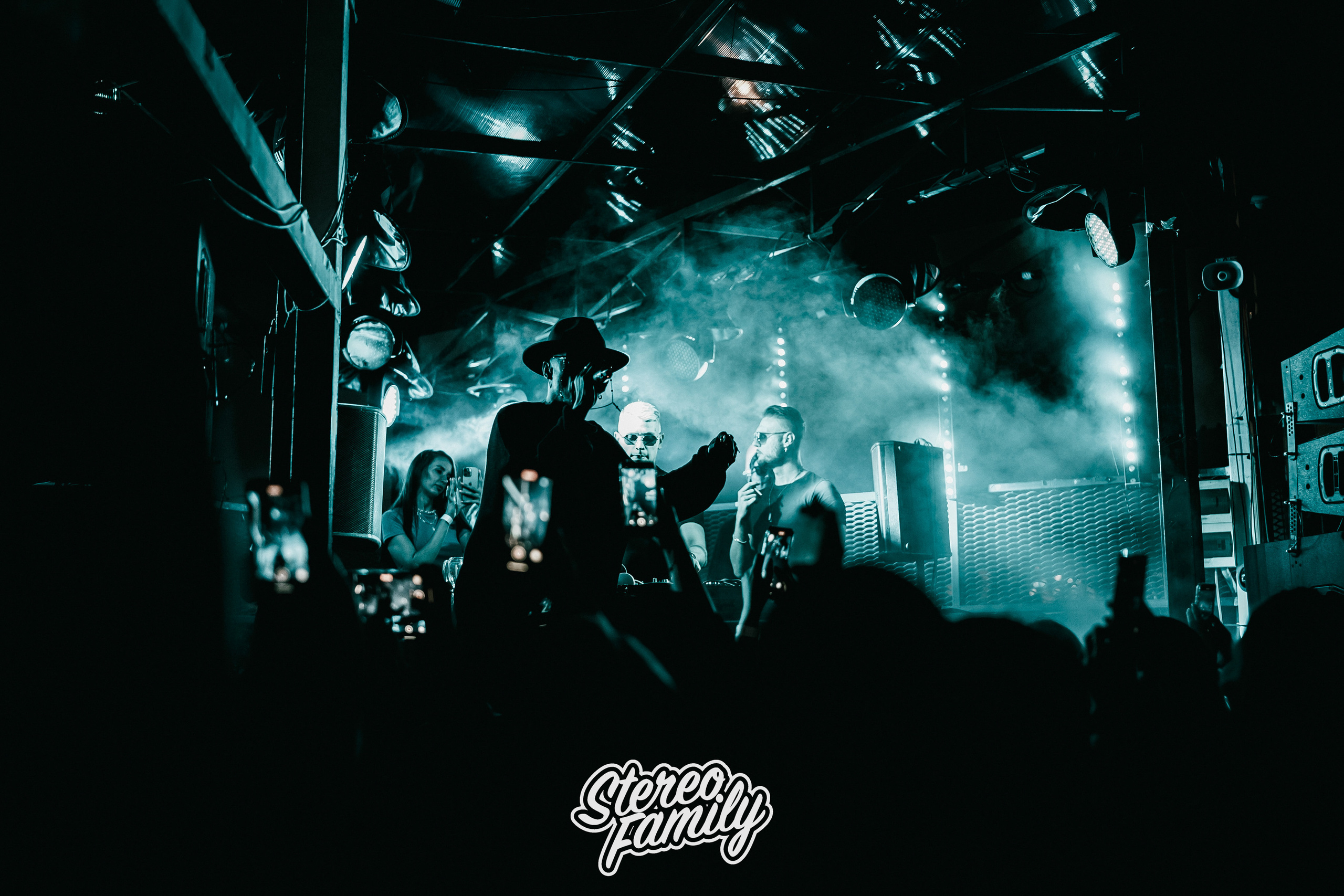 Stereoporno at Fantomas Rooftop. Репортажный (клубный) фотограф в Москве