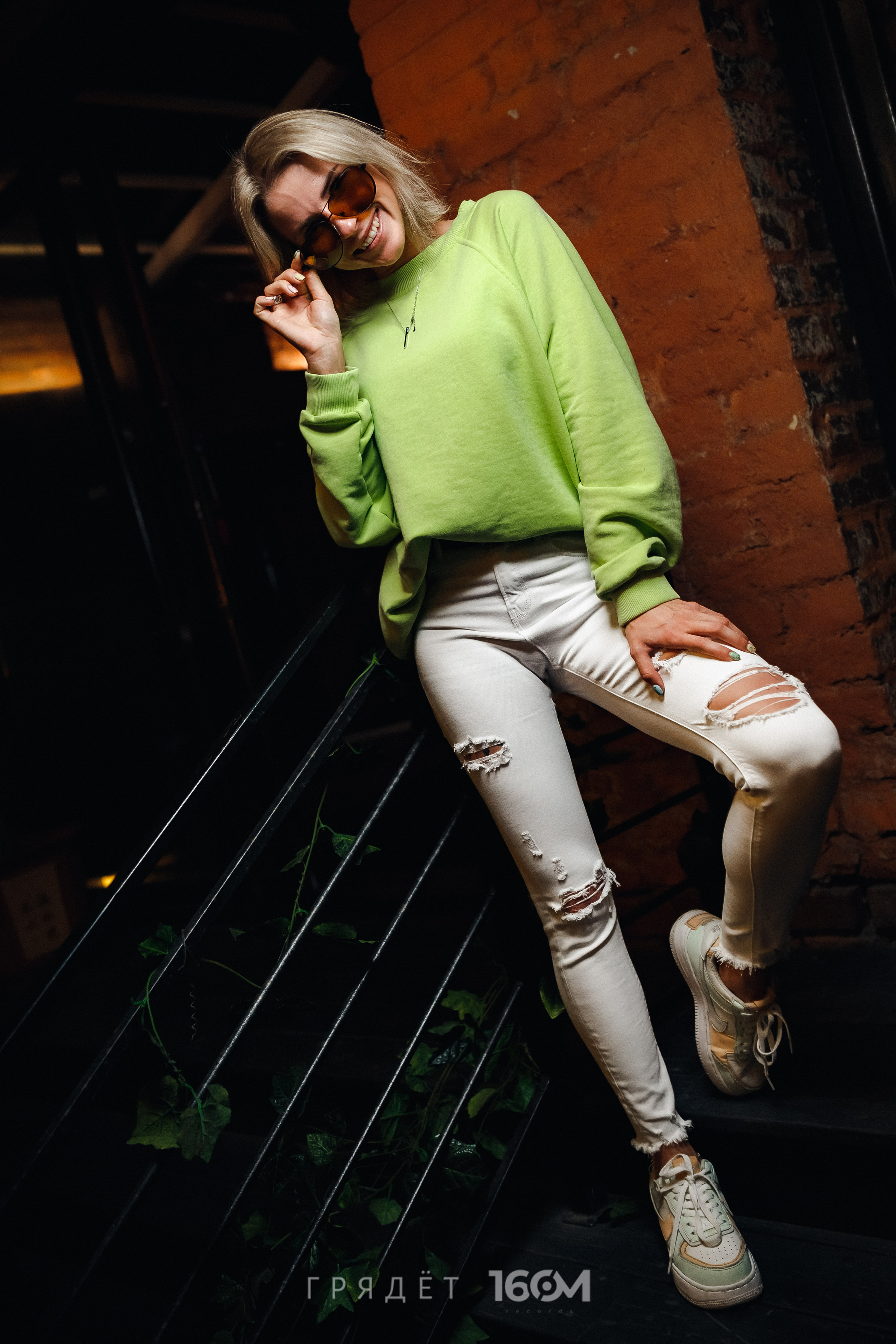 16 Om & Gryadet. Репортажный (клубный) фотограф в Москве