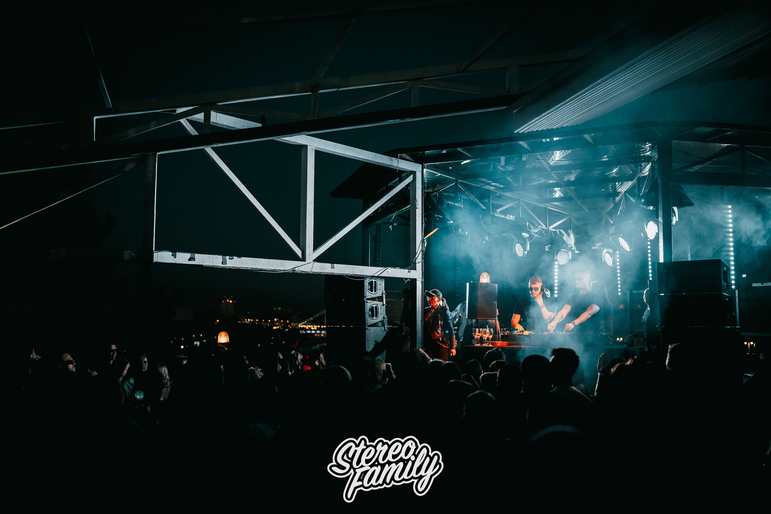 Stereoporno at Fantomas Rooftop. Репортажный (клубный) фотограф в Москве