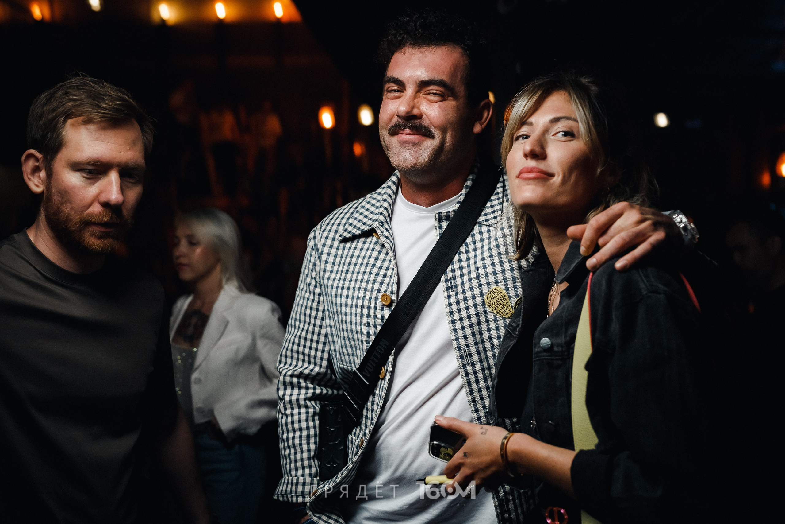 16 Om & Gryadet. Репортажный (клубный) фотограф в Москве