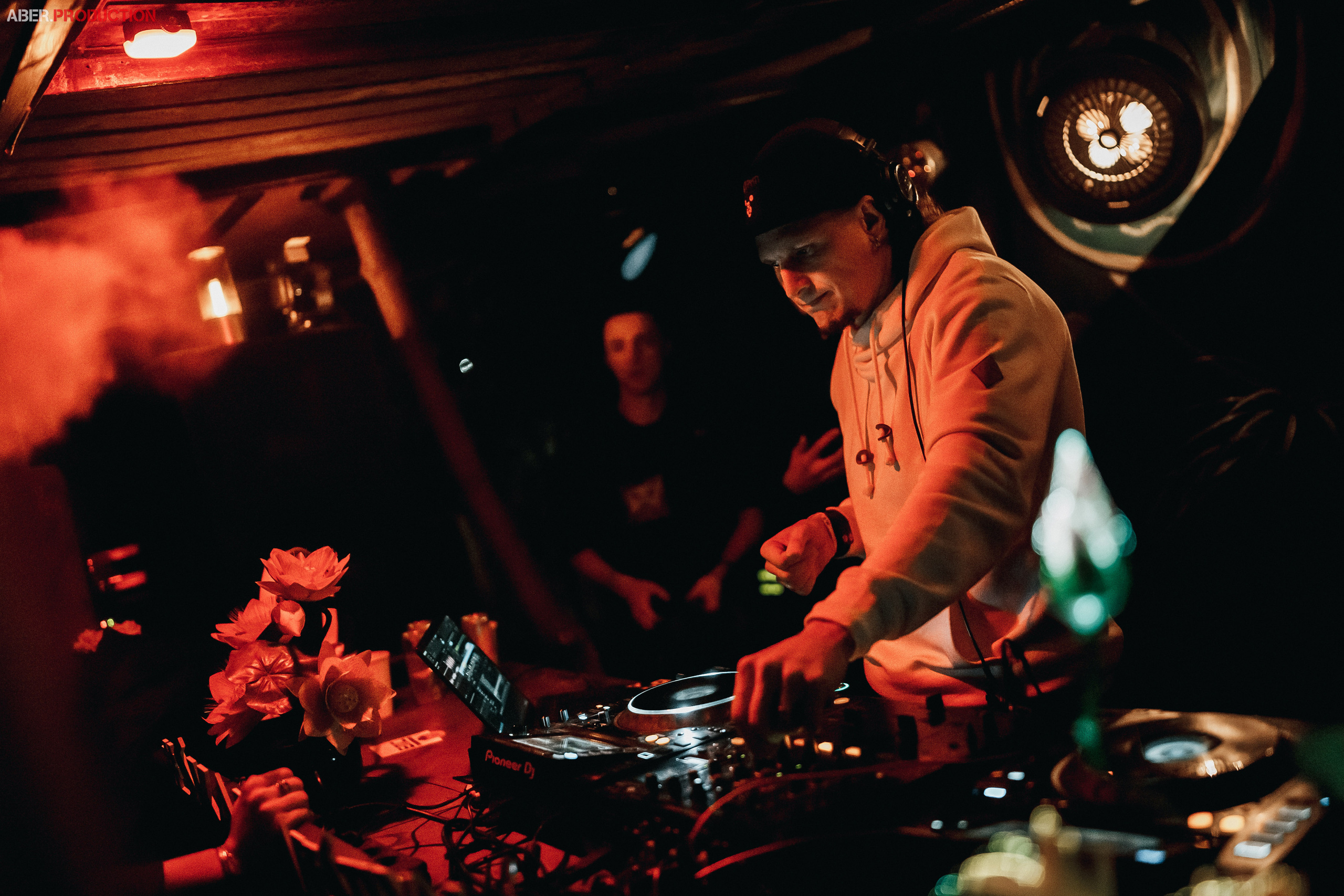 Afterskazka at Mutabor. Репортажный (клубный) фотограф в Москве