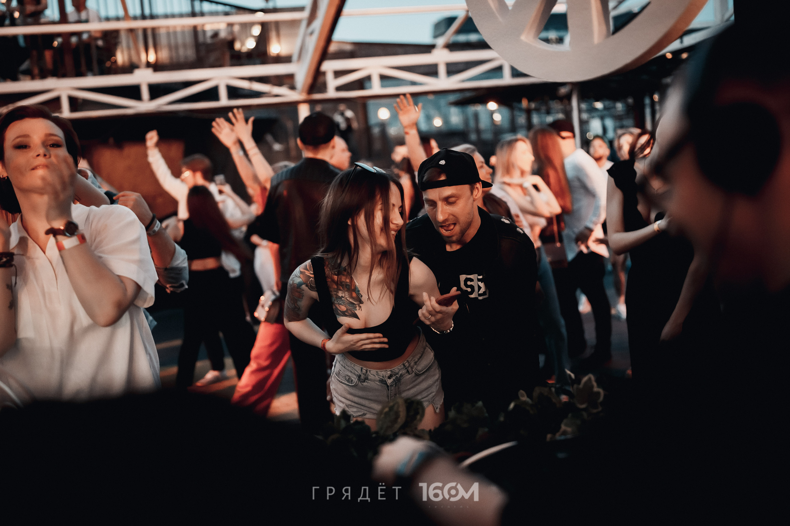 16 Om & Gryadet. Репортажный (клубный) фотограф в Москве