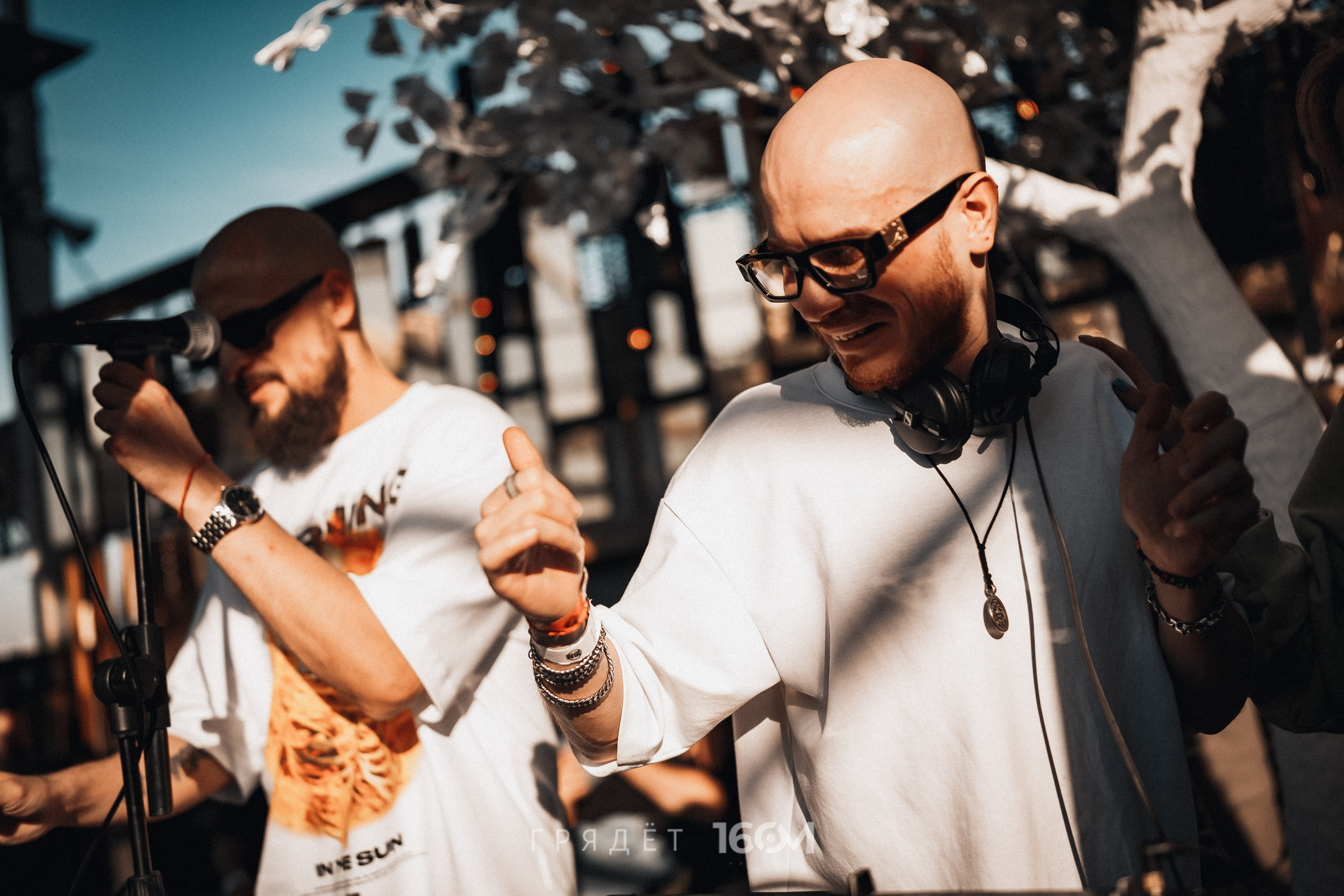 16 Om & Gryadet. Репортажный (клубный) фотограф в Москве