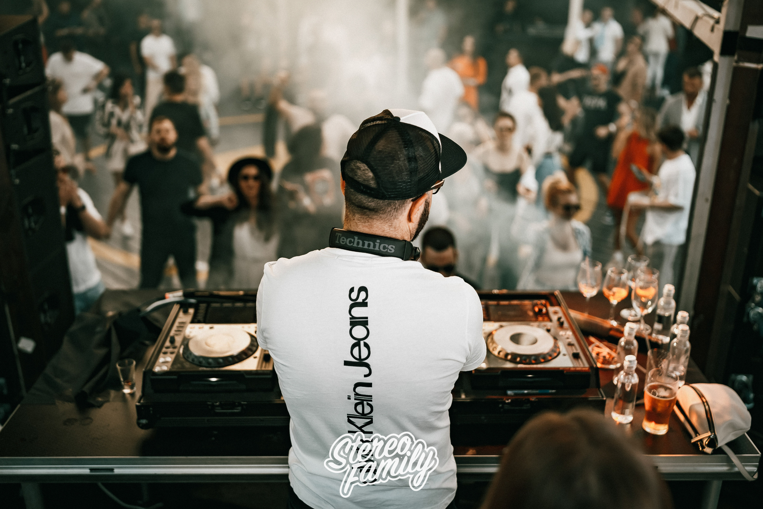 Stereoporno at Fantomas Rooftop. Репортажный (клубный) фотограф в Москве