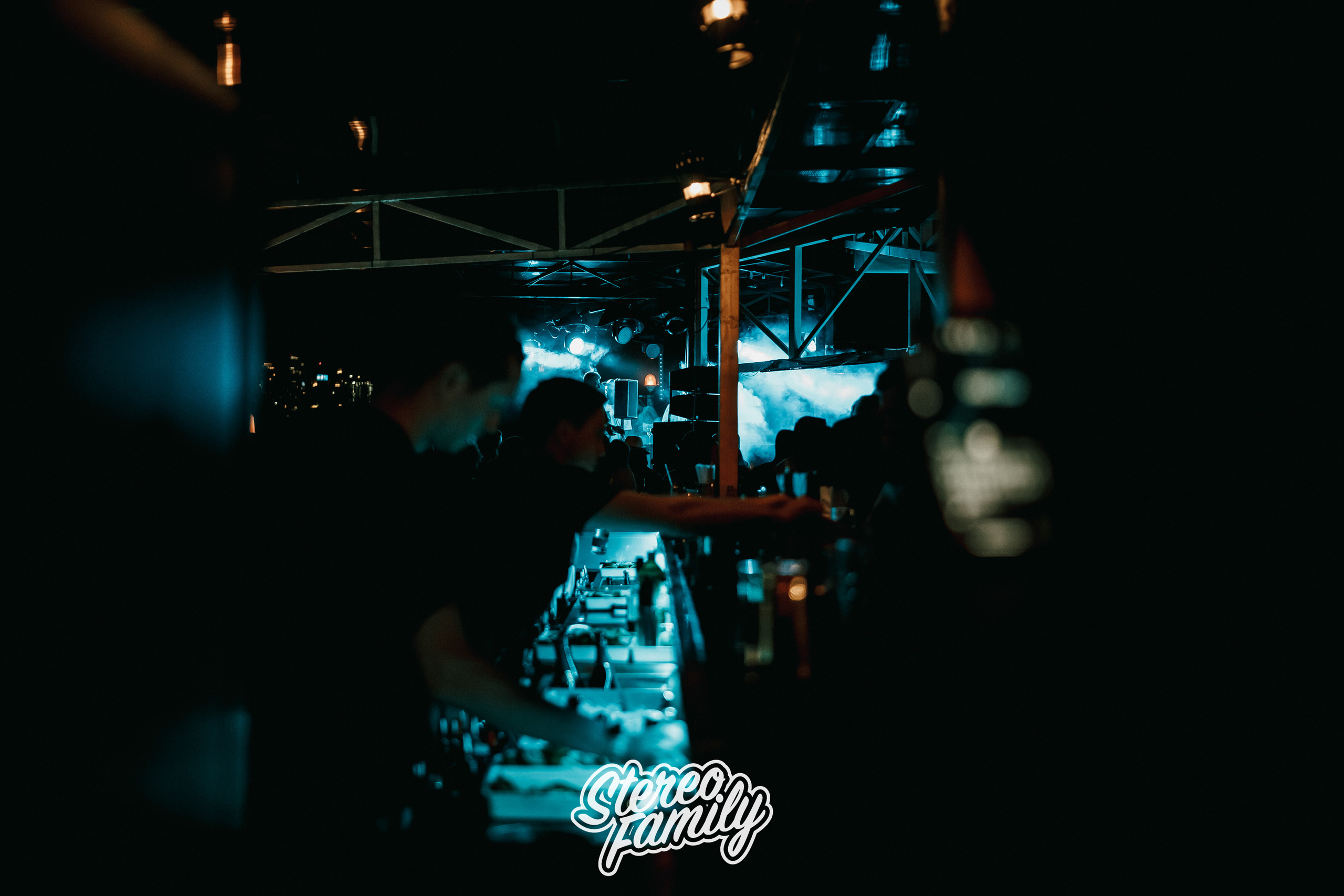 Stereoporno at Fantomas Rooftop. Репортажный (клубный) фотограф в Москве