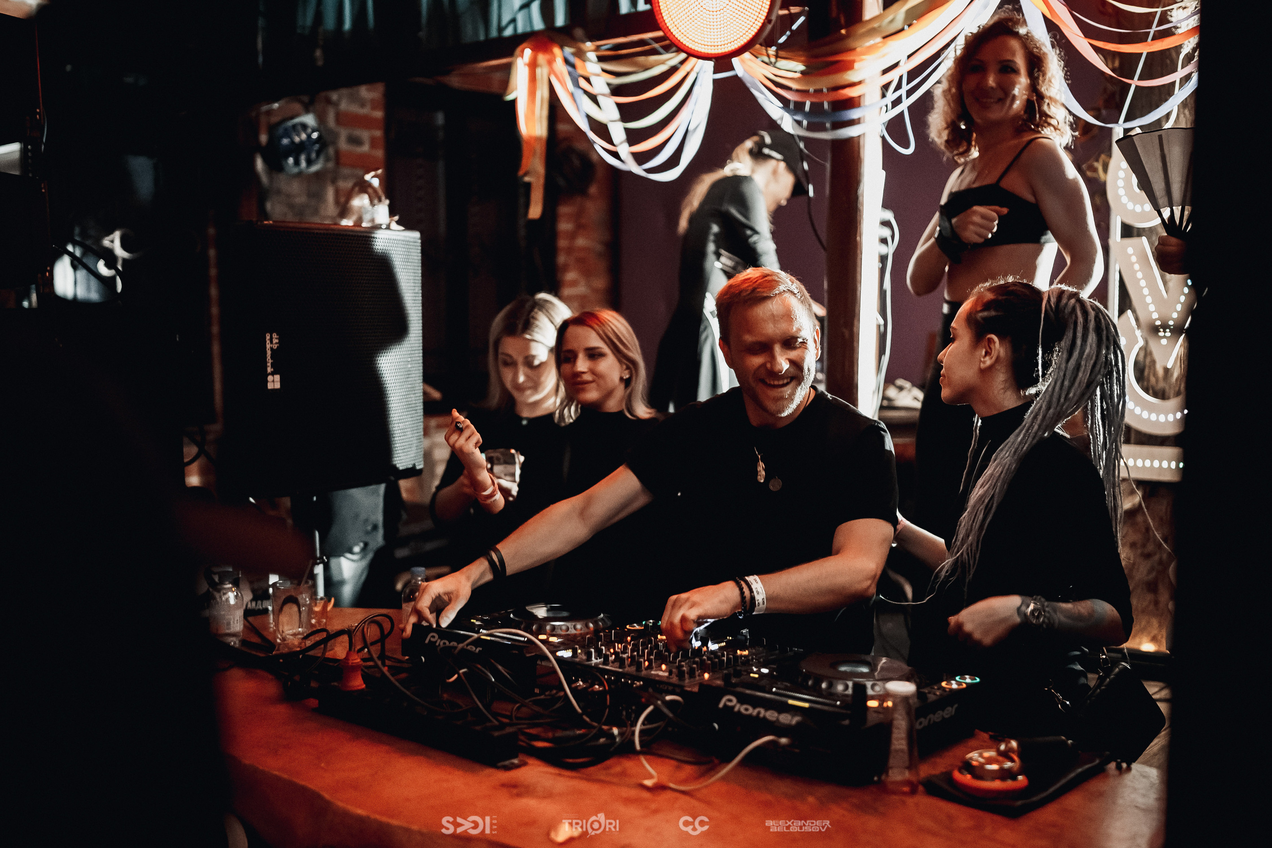 SVOI 2 Years at Gazgolder. Репортажный (клубный) фотограф в Москве