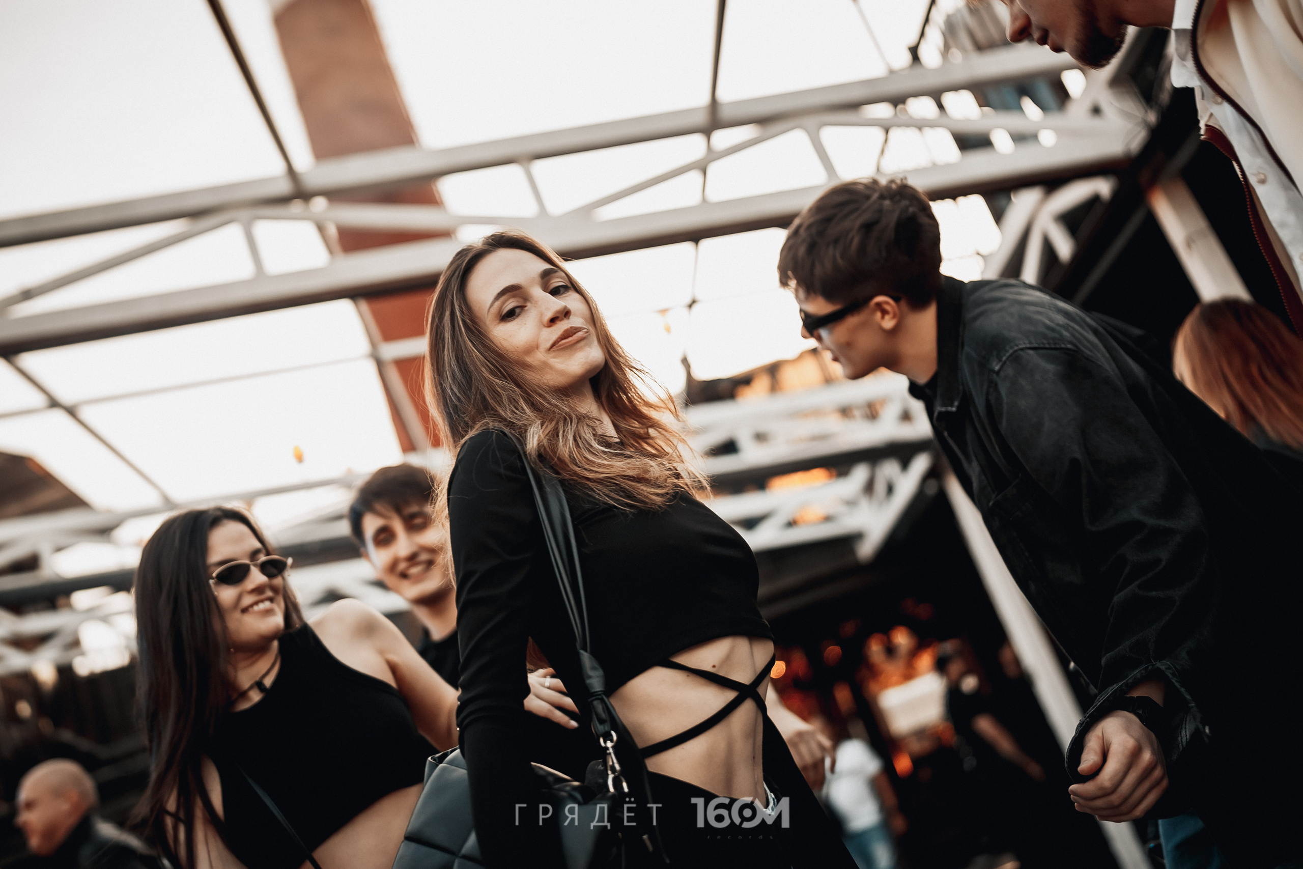 16 Om & Gryadet. Репортажный (клубный) фотограф в Москве