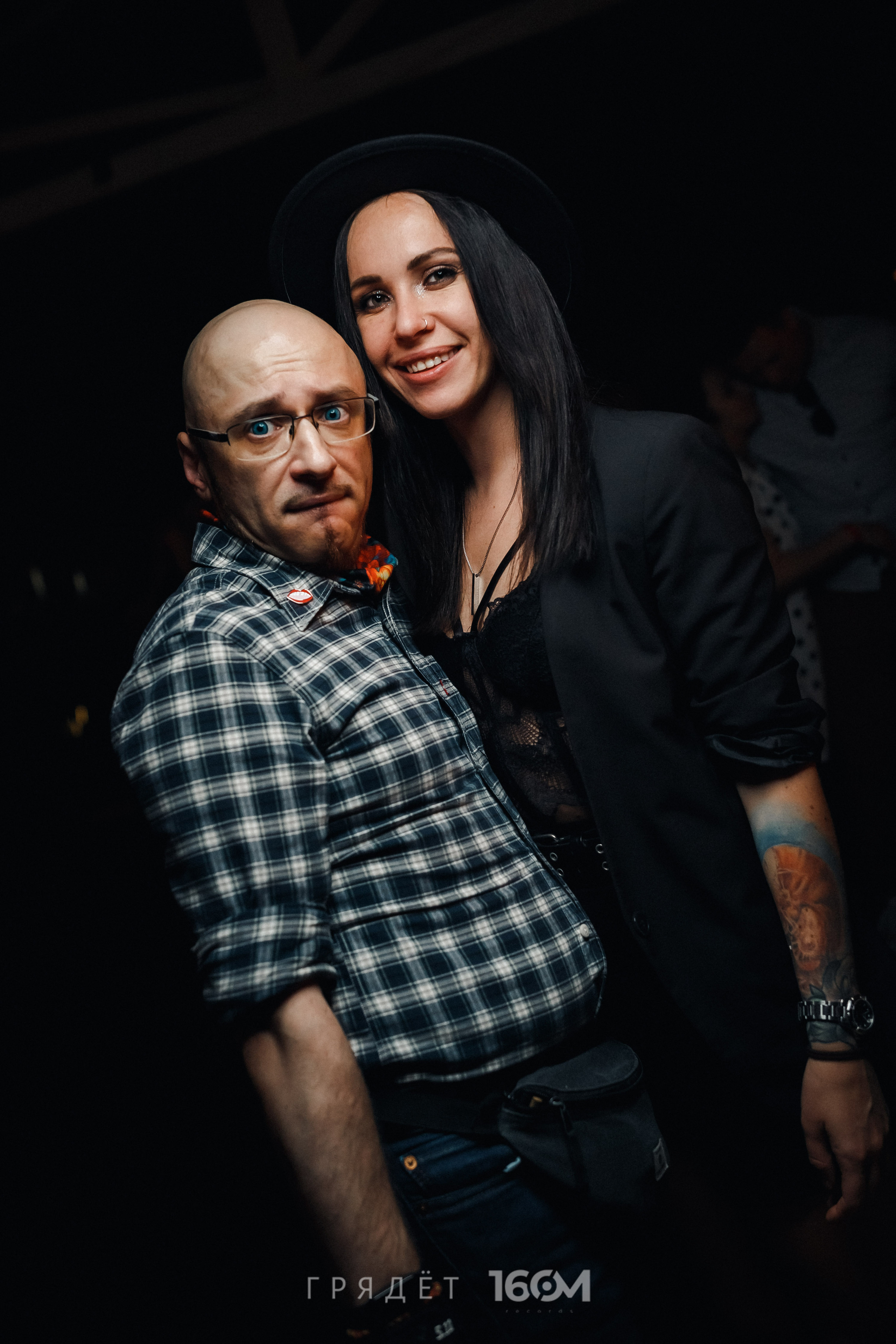 16 Om & Gryadet. Репортажный (клубный) фотограф в Москве