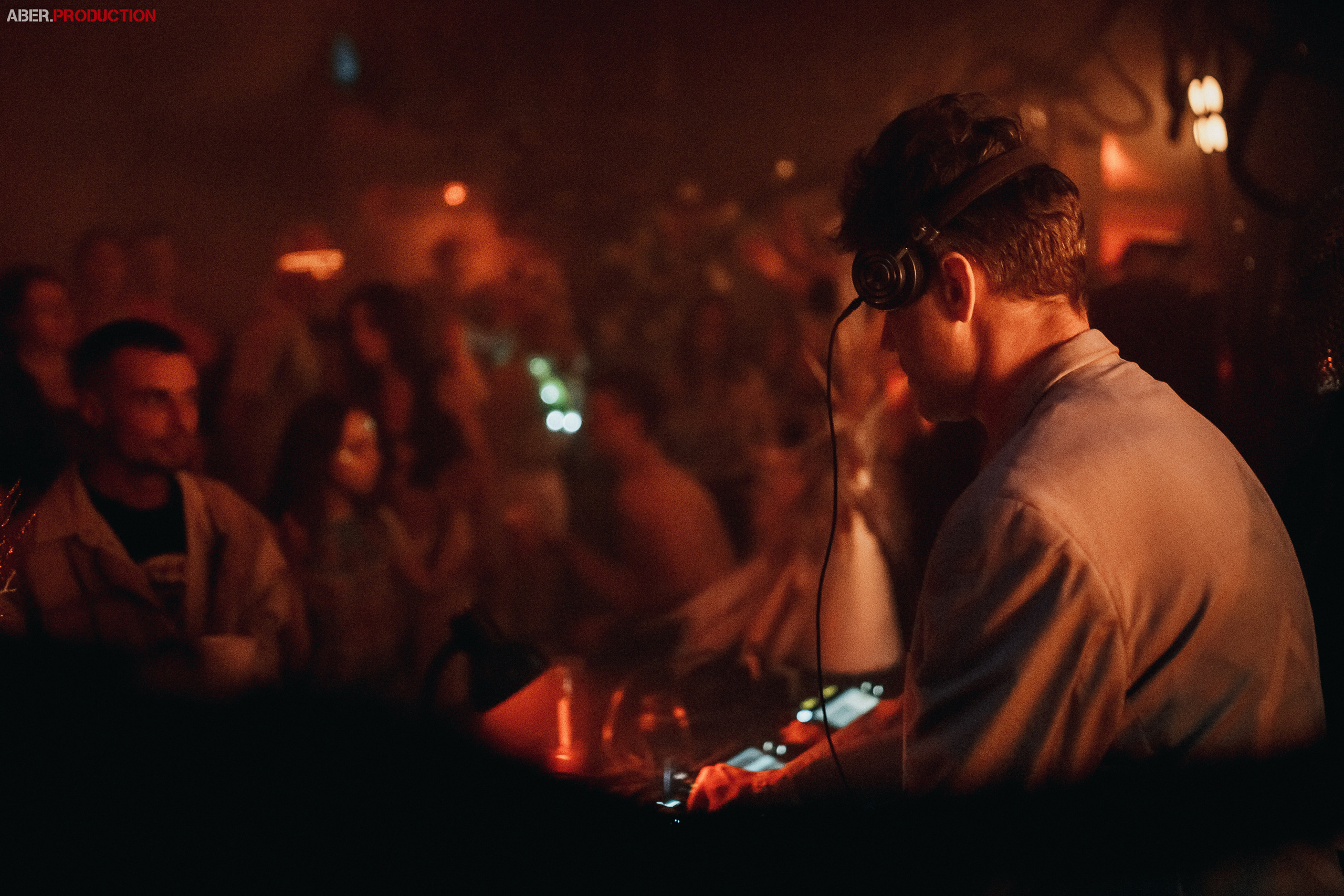 Afterskazka at Mutabor. Репортажный (клубный) фотограф в Москве