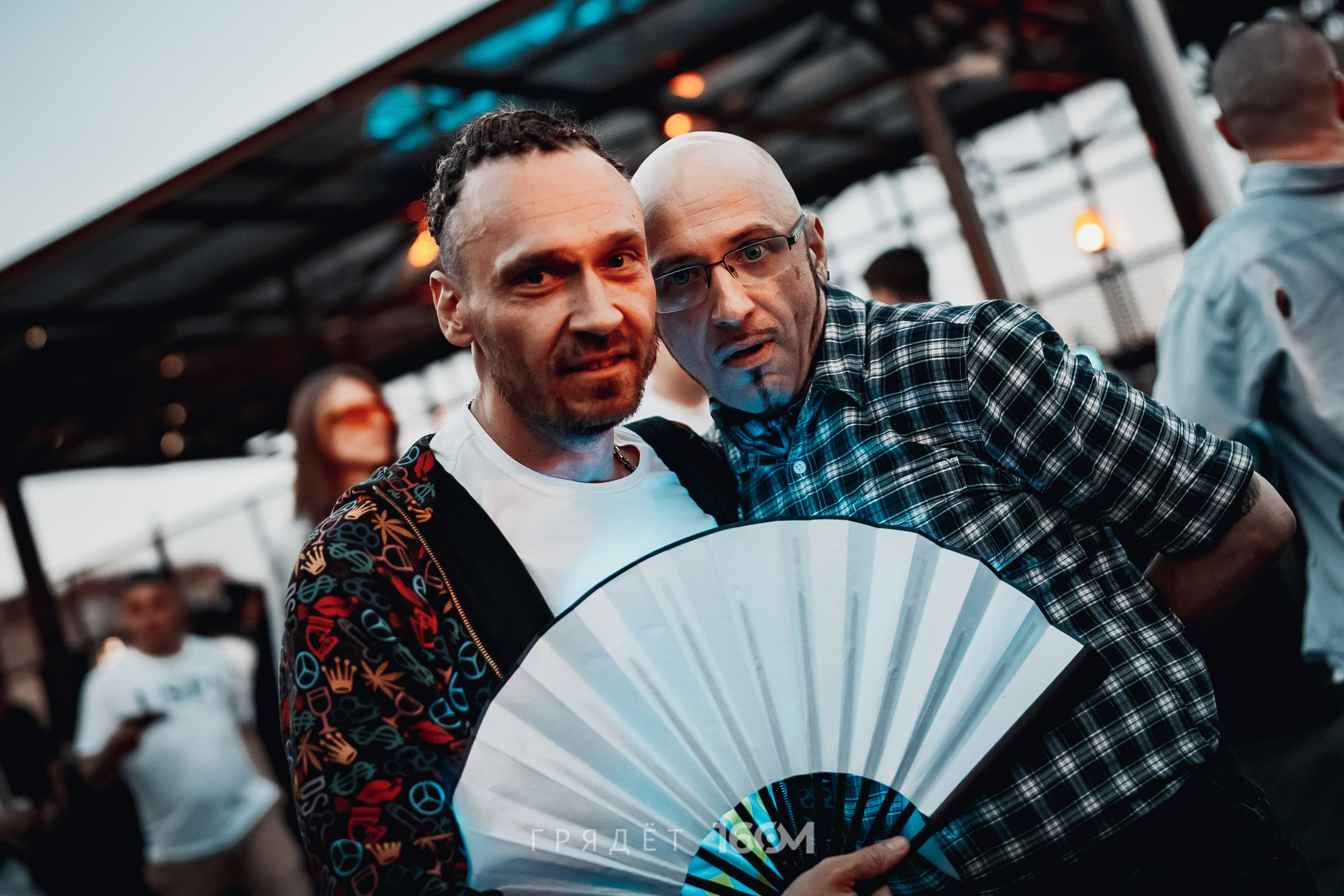 16 Om & Gryadet. Репортажный (клубный) фотограф в Москве