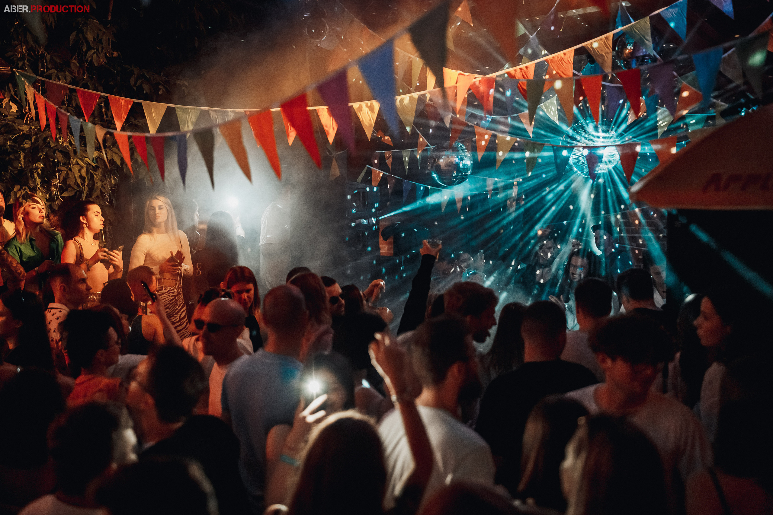 Applique 5_YEARS. Club Reportage Photographer in Moscow