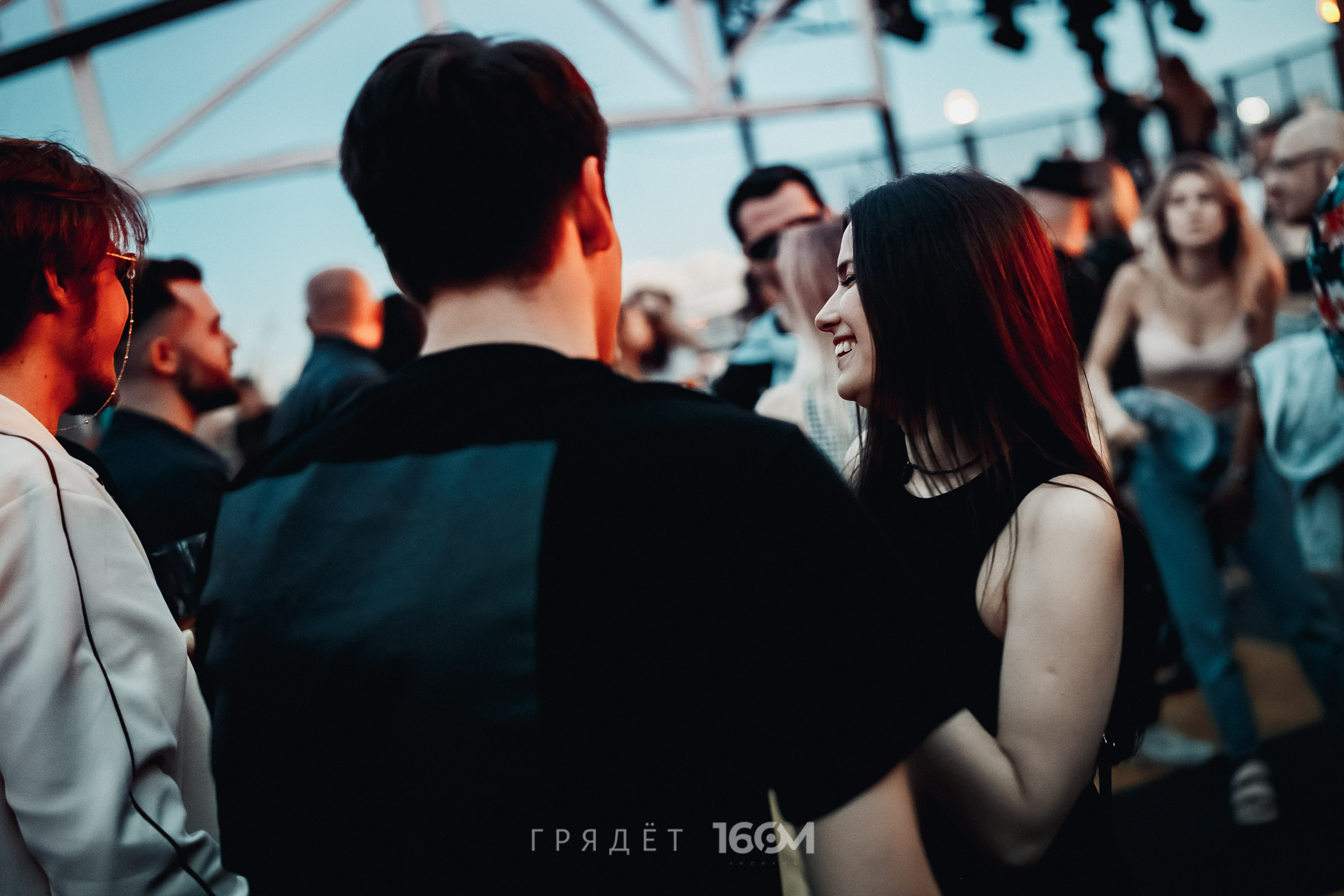 16 Om & Gryadet. Репортажный (клубный) фотограф в Москве