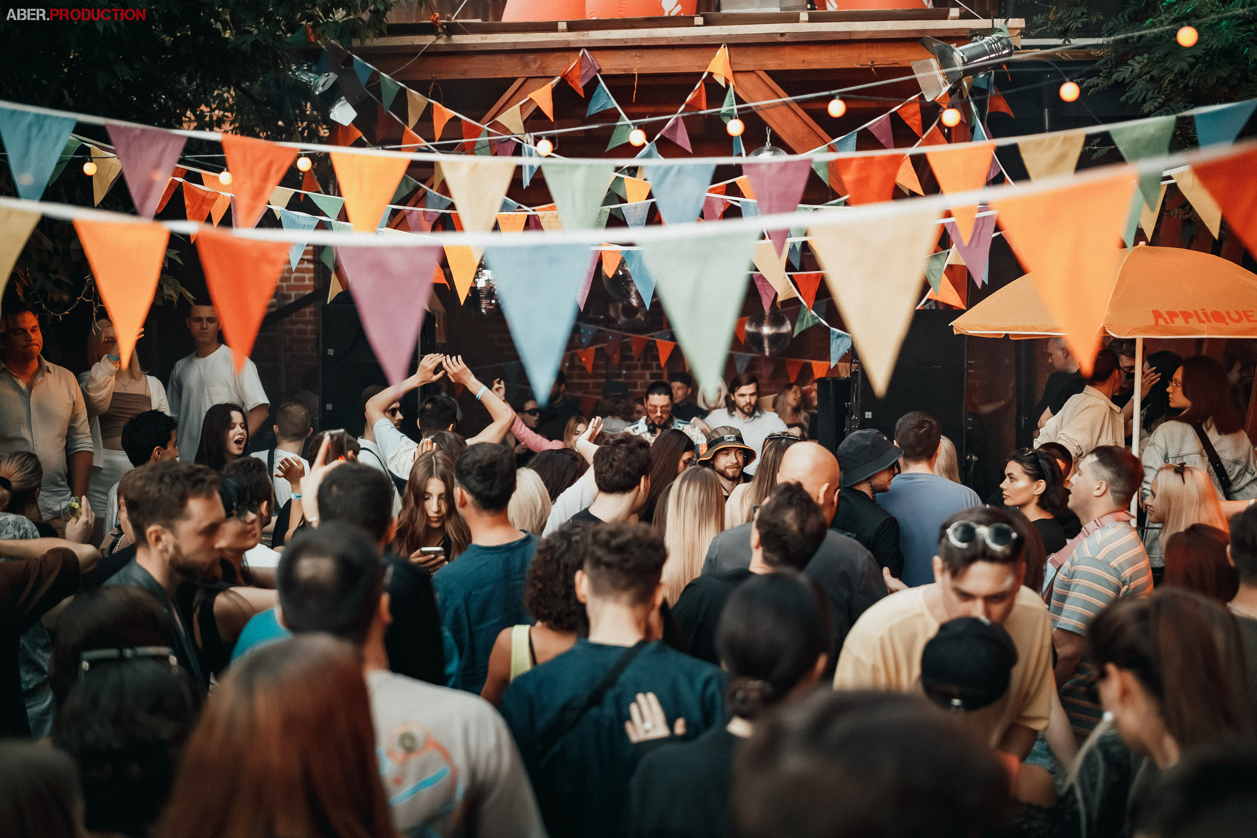 Applique 5_YEARS. Club Reportage Photographer in Moscow