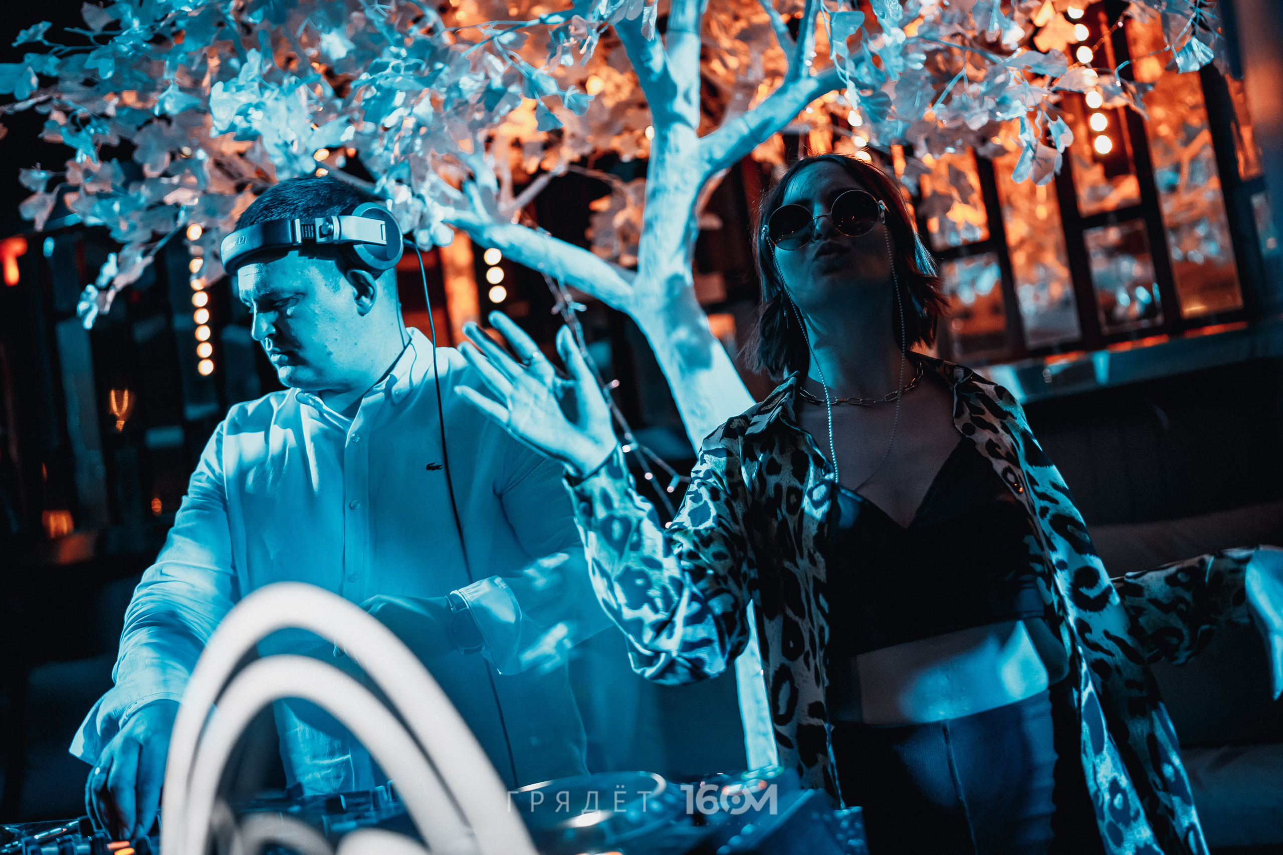 16 Om & Gryadet. Репортажный (клубный) фотограф в Москве