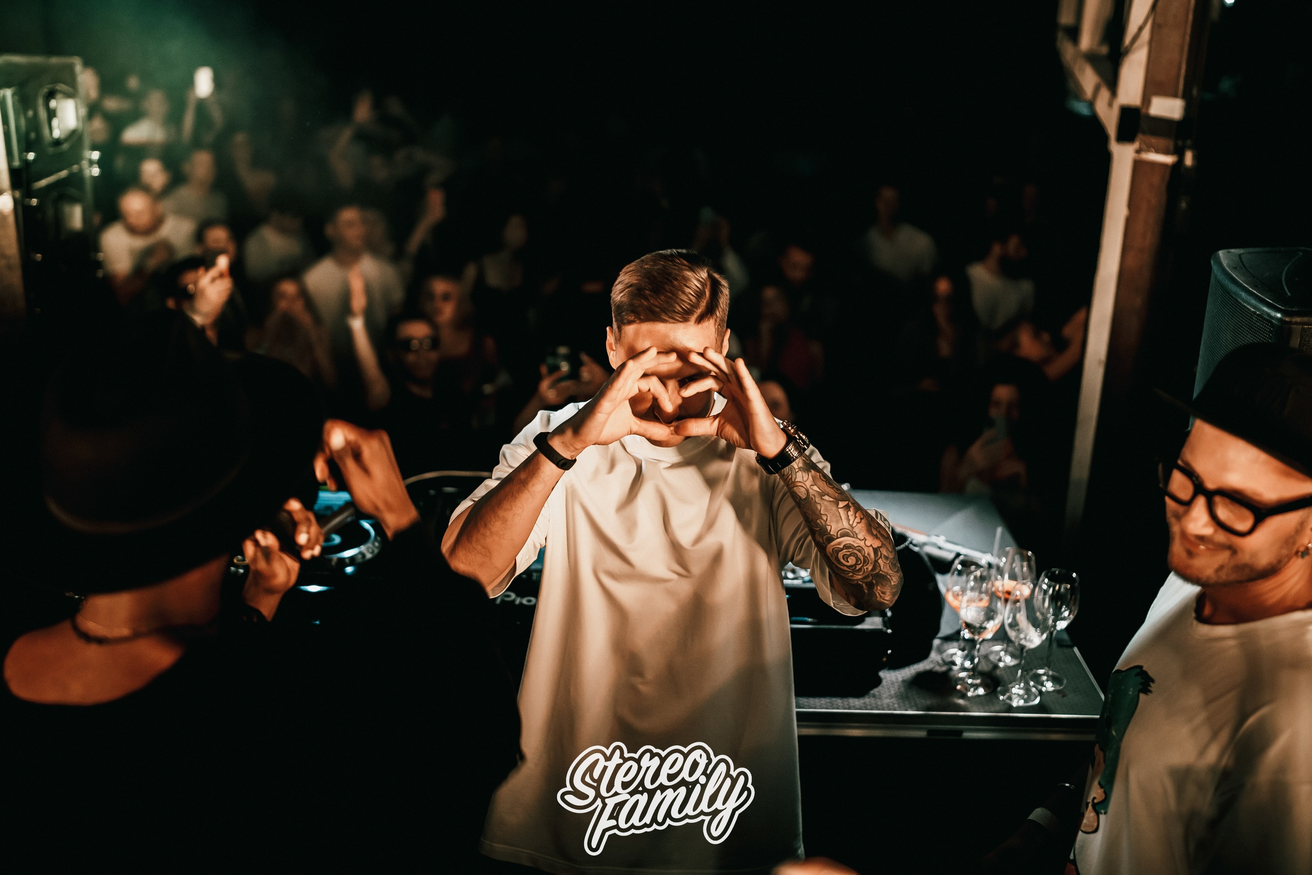 Stereoporno at Fantomas Rooftop. Репортажный (клубный) фотограф в Москве