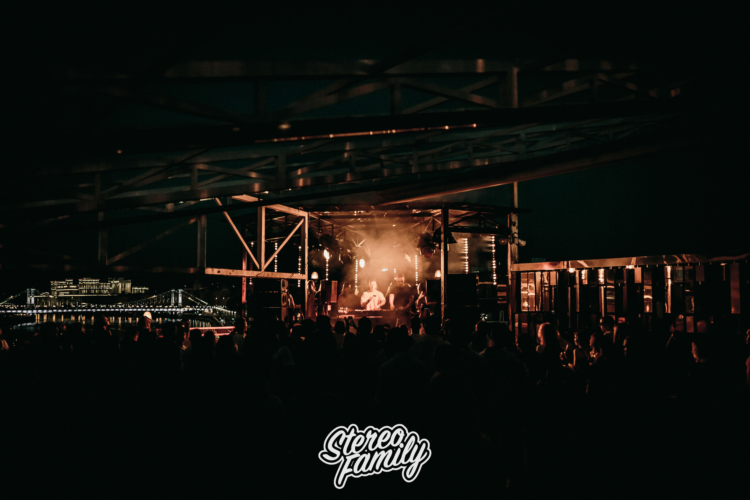 Stereoporno at Fantomas Rooftop. Репортажный (клубный) фотограф в Москве