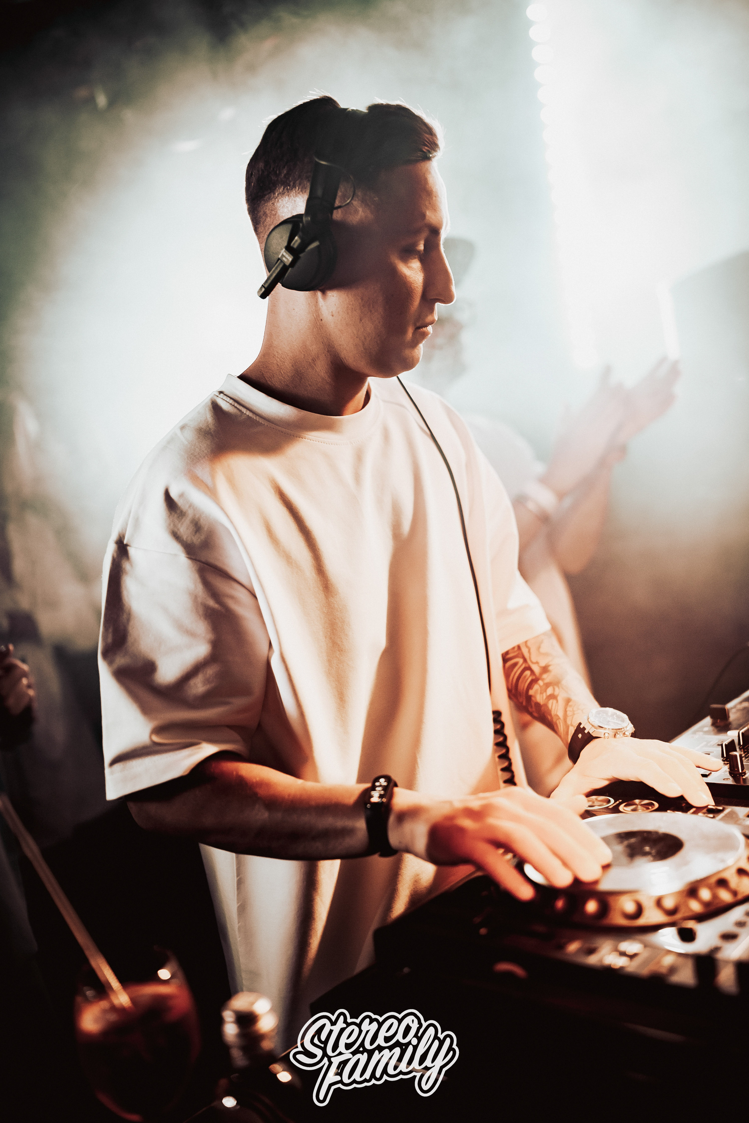 Stereoporno at Fantomas Rooftop. Репортажный (клубный) фотограф в Москве