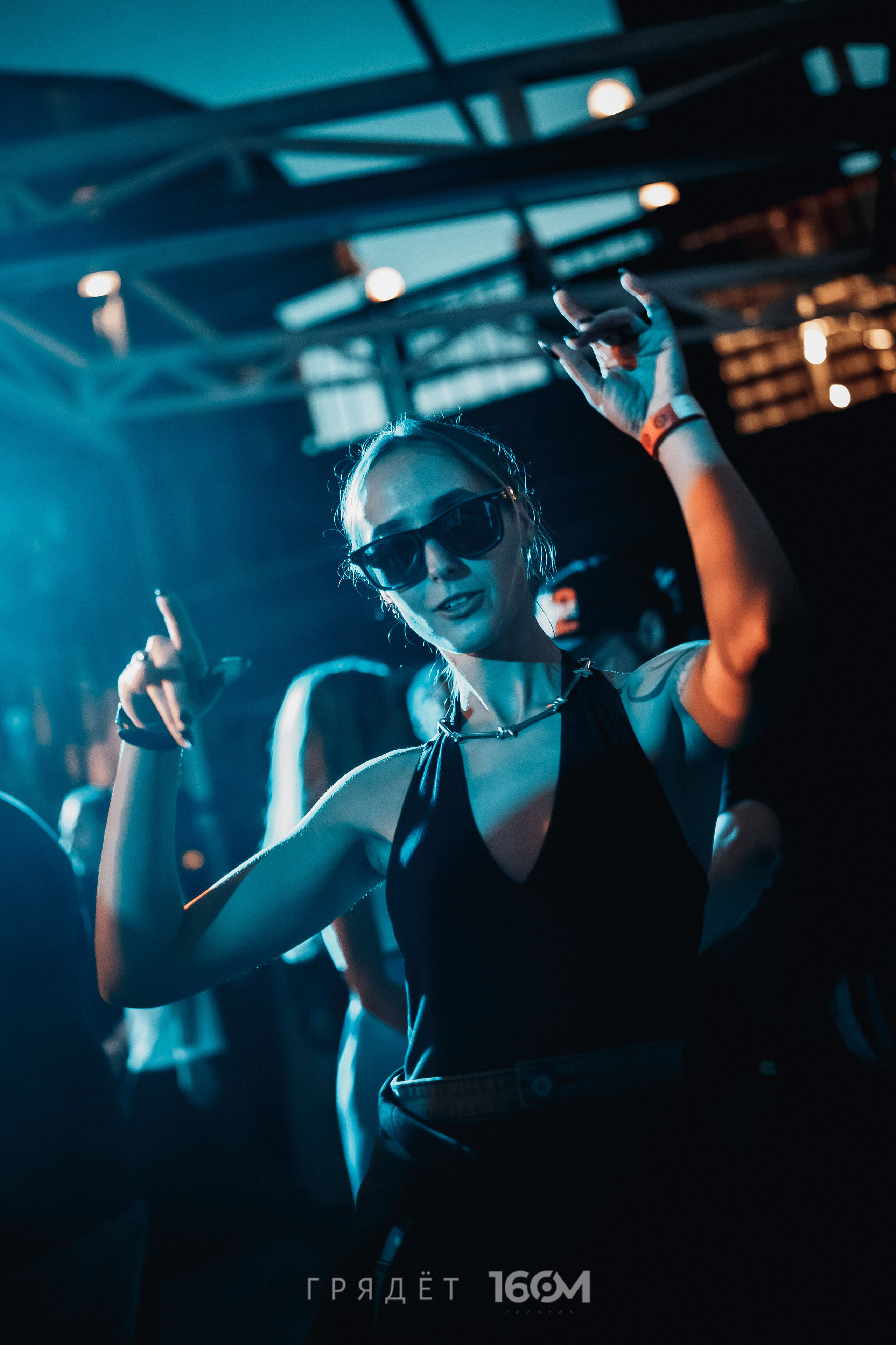 16 Om & Gryadet. Репортажный (клубный) фотограф в Москве