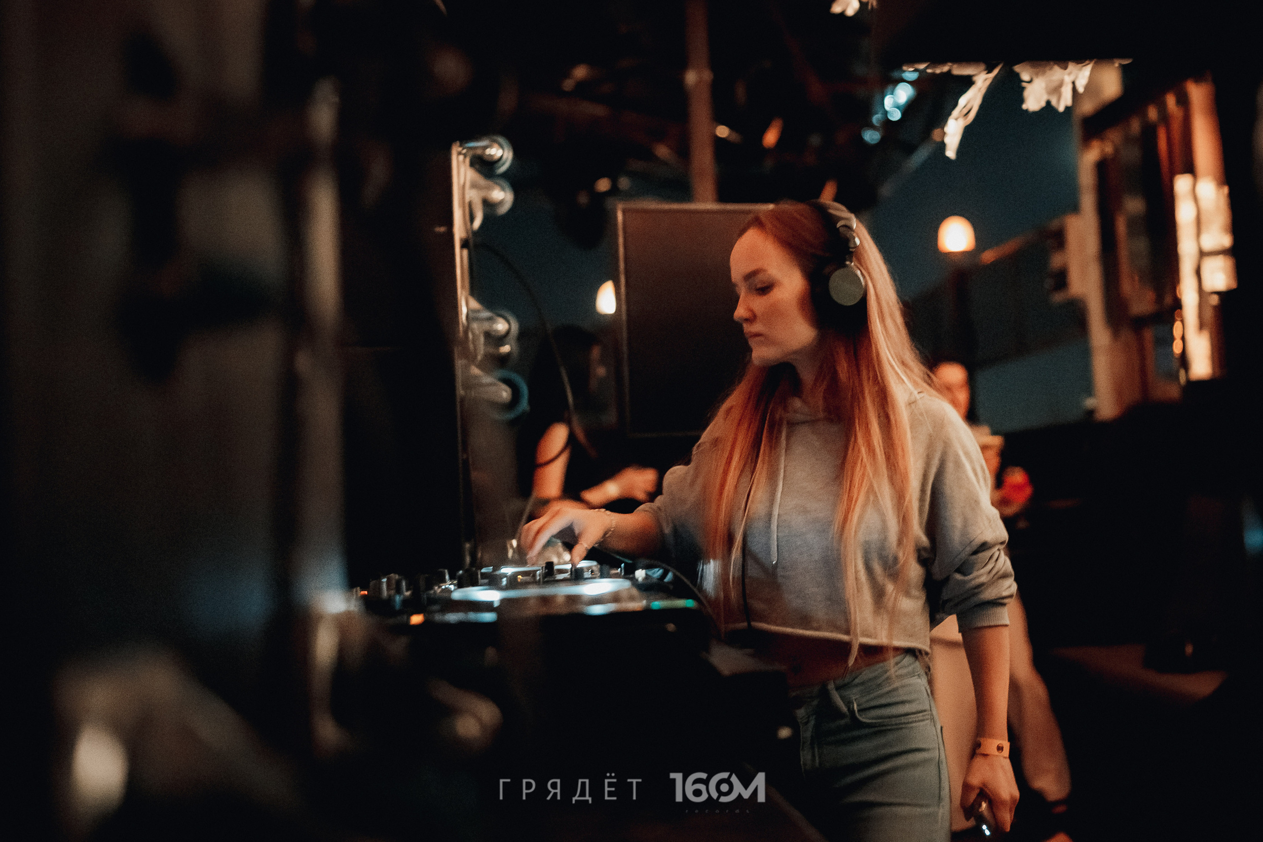 16 Om & Gryadet. Репортажный (клубный) фотограф в Москве