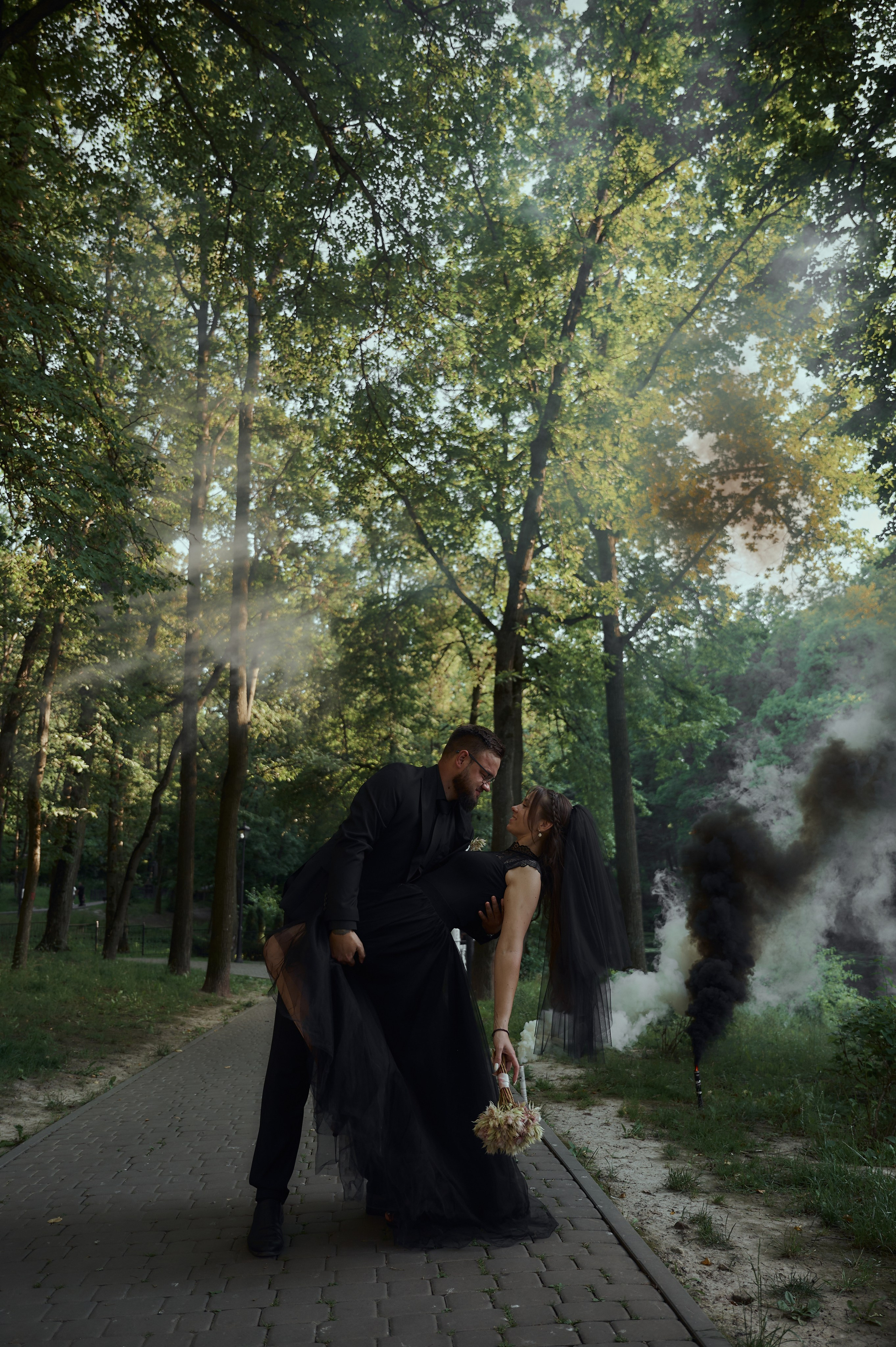 Свадебная фотосессия в Туле в черном. Свадебный фотограф в Туле Никита Беляев