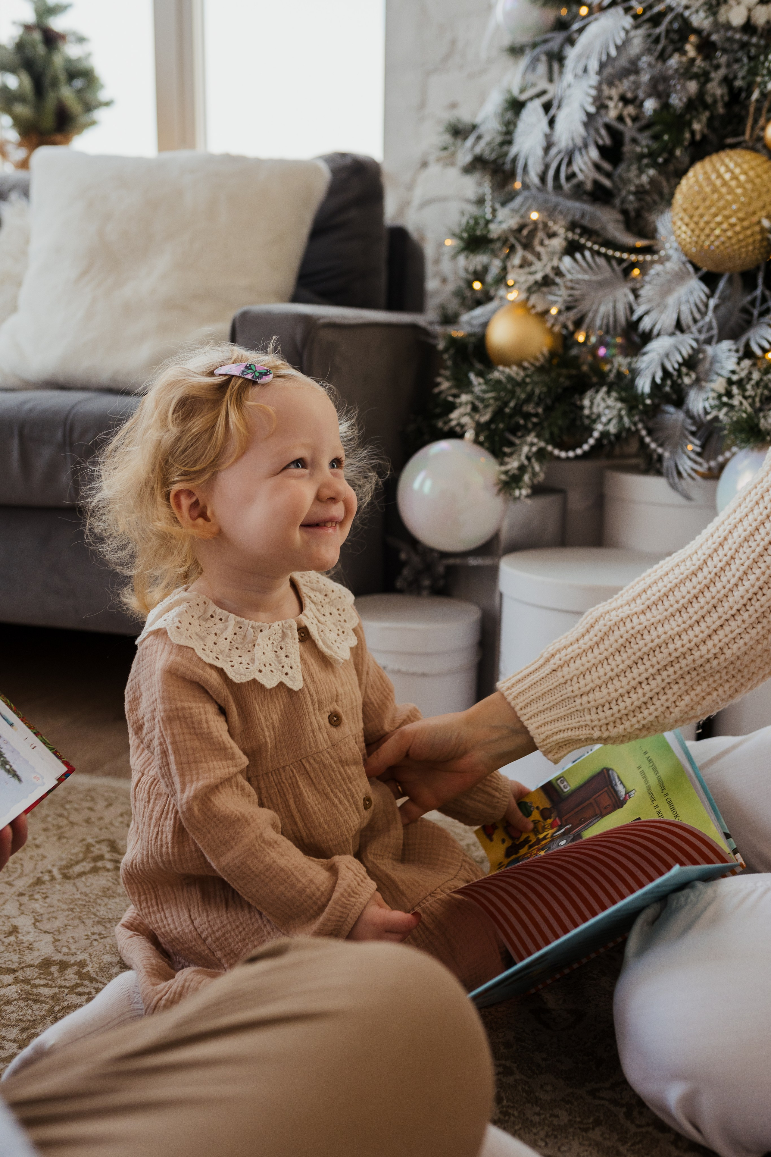 Марина, Саша, Вера и Саша в LuckyLoft. Свадебный фотограф в Москве Анна Полушина