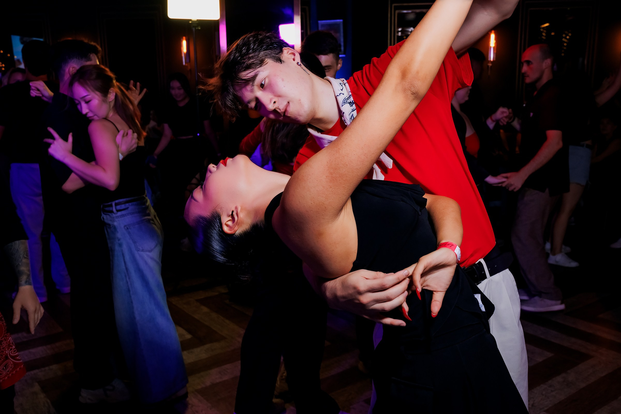 Bachata party by One Flick. Репортажный фотограф в Алматы Каюпов Сержан
