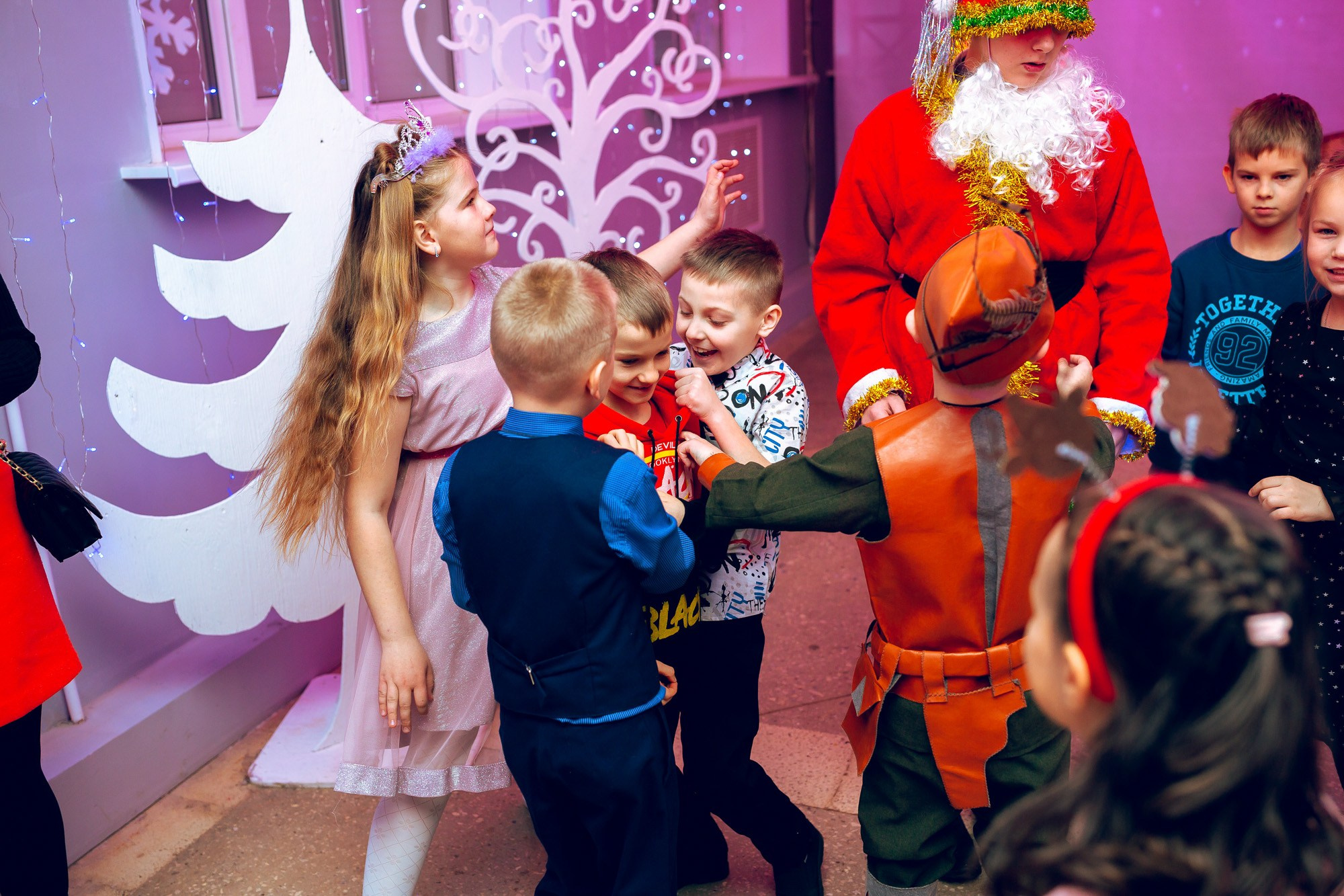 Новогодний детский утренник. Андрей Кровлин — фотограф в Славянке