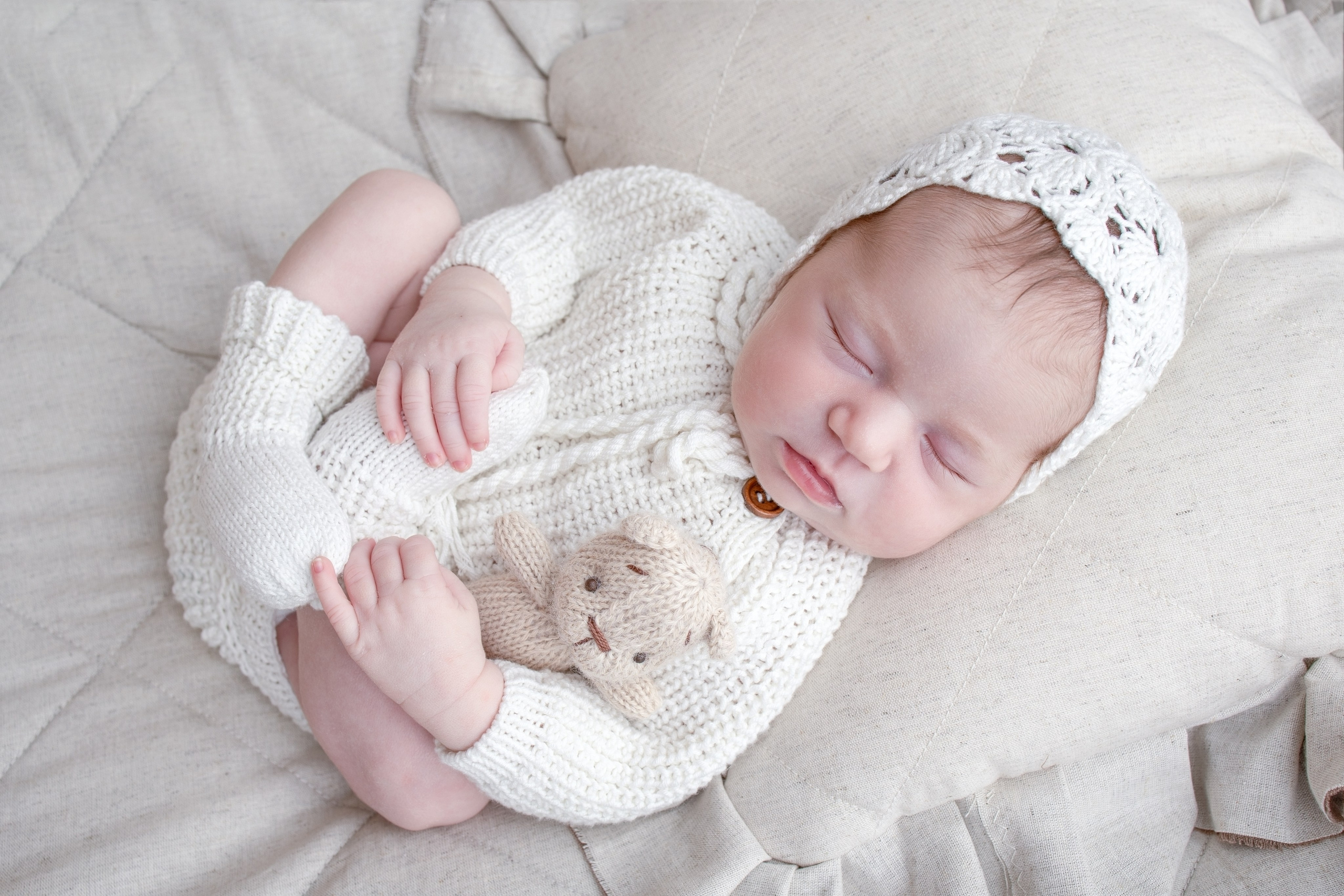 Нежная и милая фотосессия первых дней жизни Вашего ребенка в Минске. Фотограф новорождённых Минск — стоимость newborn фотосессии в Минске