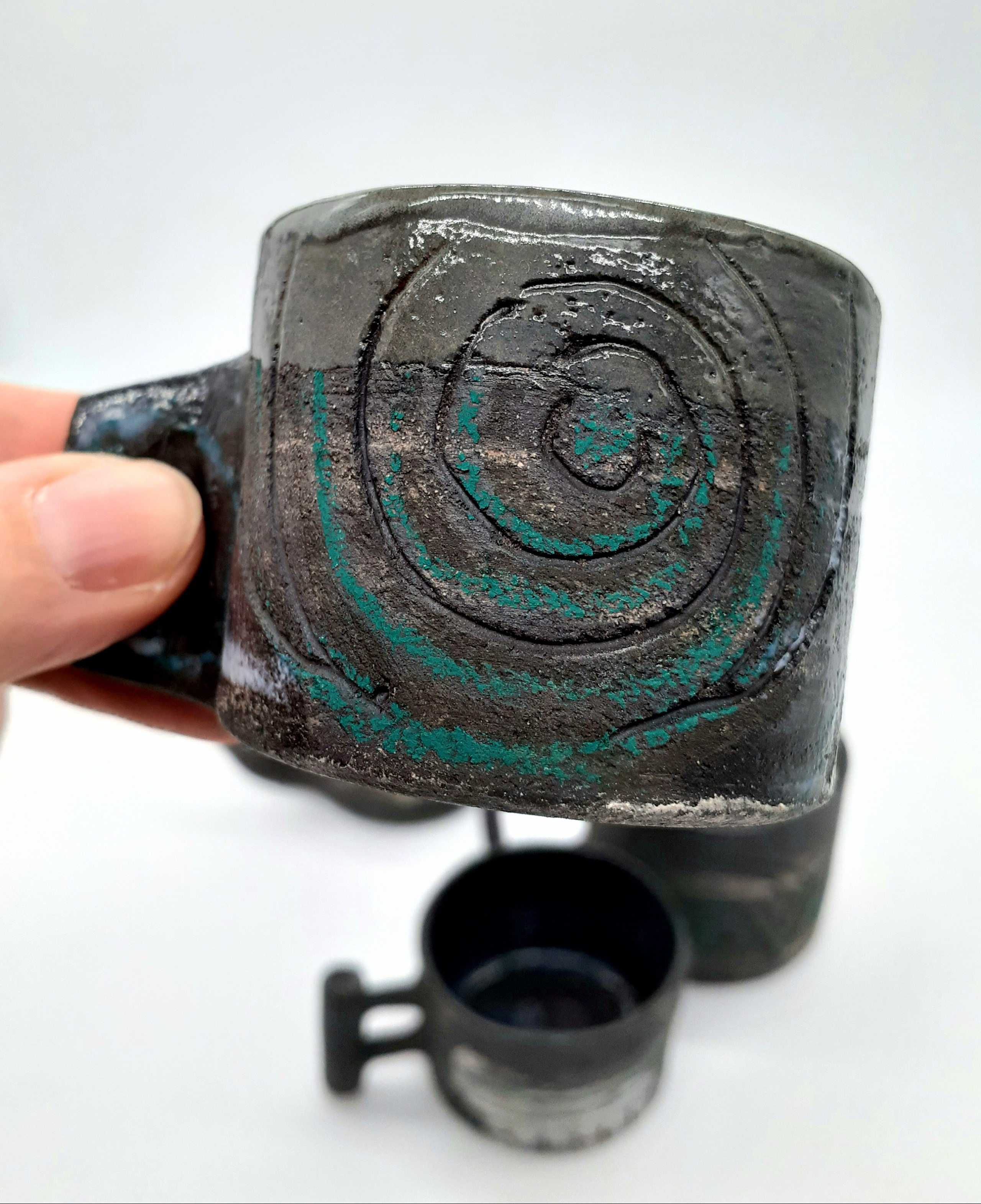 Наскальные рисунки. Керамика с историей. Елена Рогалёва