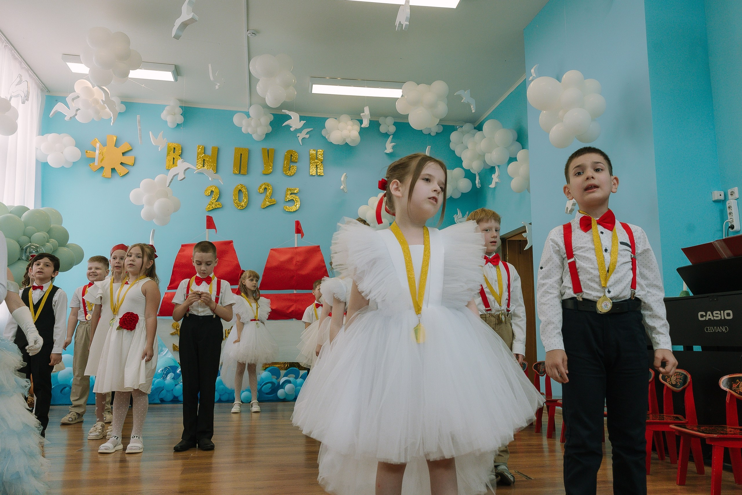 Выпускной 10 ДС. Выпускные альбомы Натальи Бутко: Новороссийск, Анапа, Геленджик