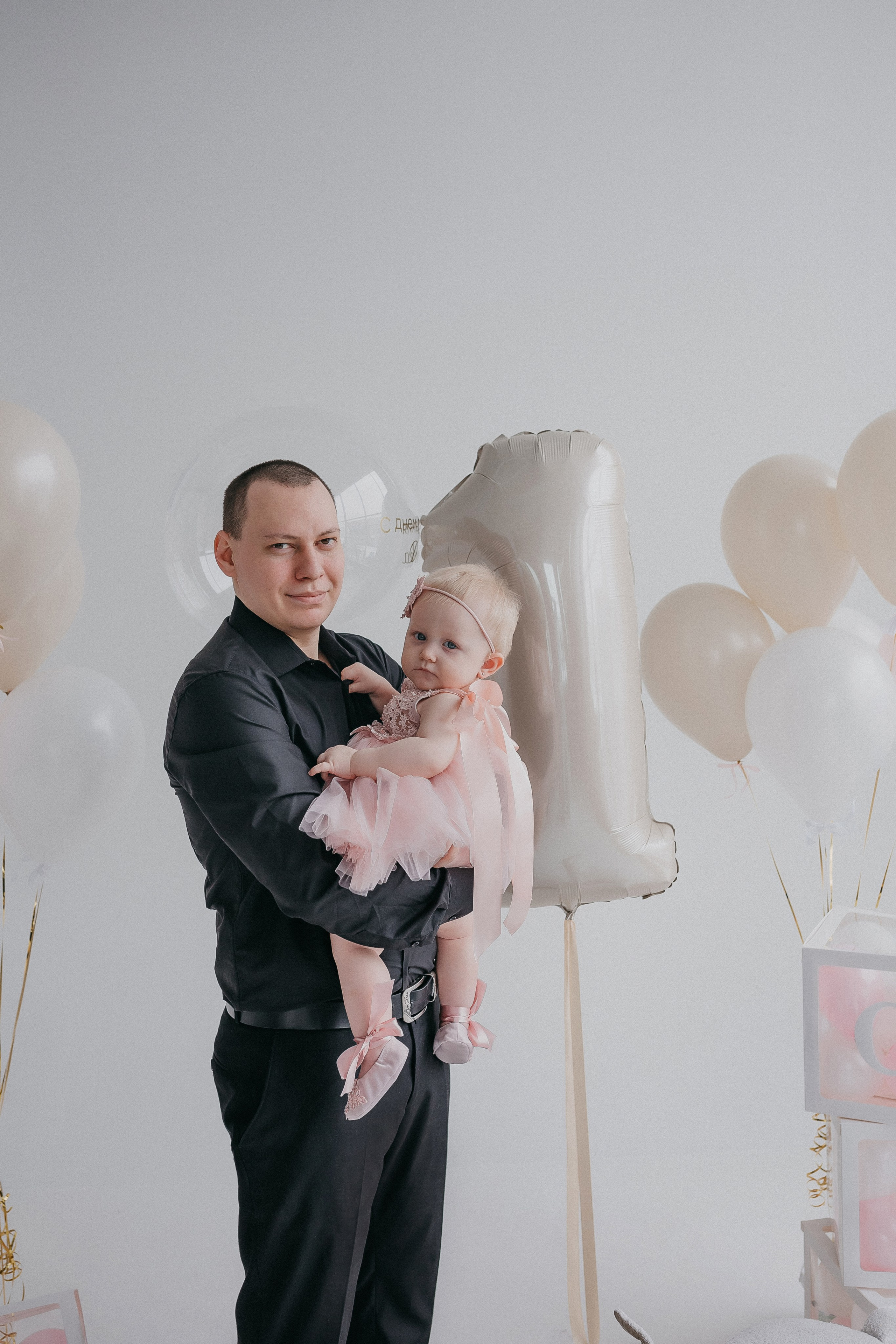 Виктории 1 год. Семейный фотограф в Сургуте