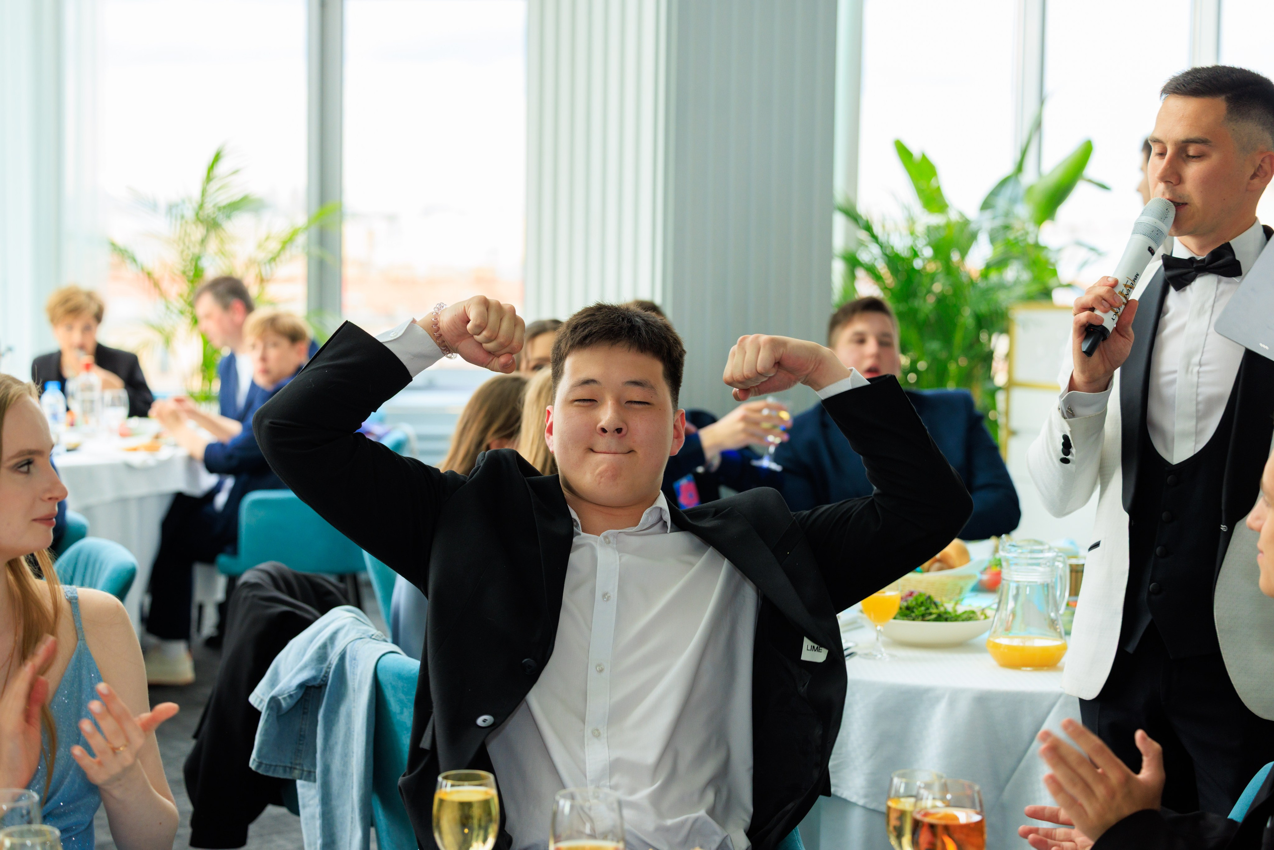 Выпускной лицея 244. Фотограф Александр Заломаев