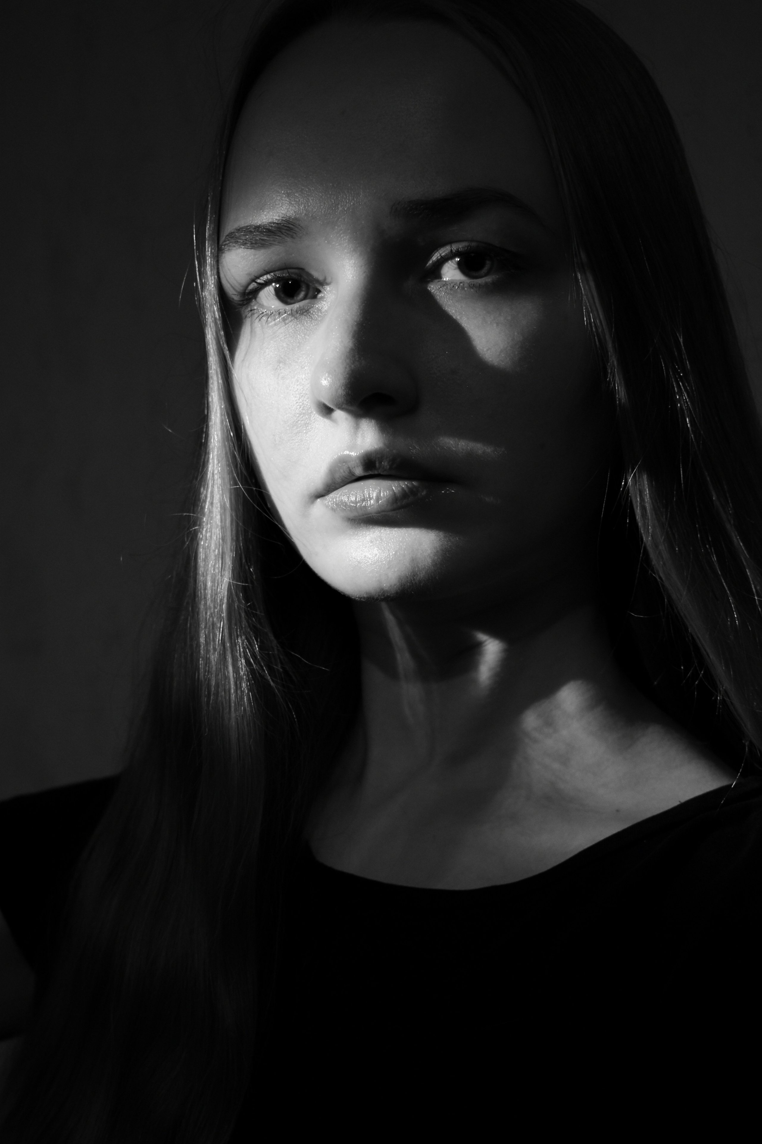 Self-Portrait made at home without using any devices from a studio. What was used: DSLR camera Nikon D3400, a tripod, a flashlight.