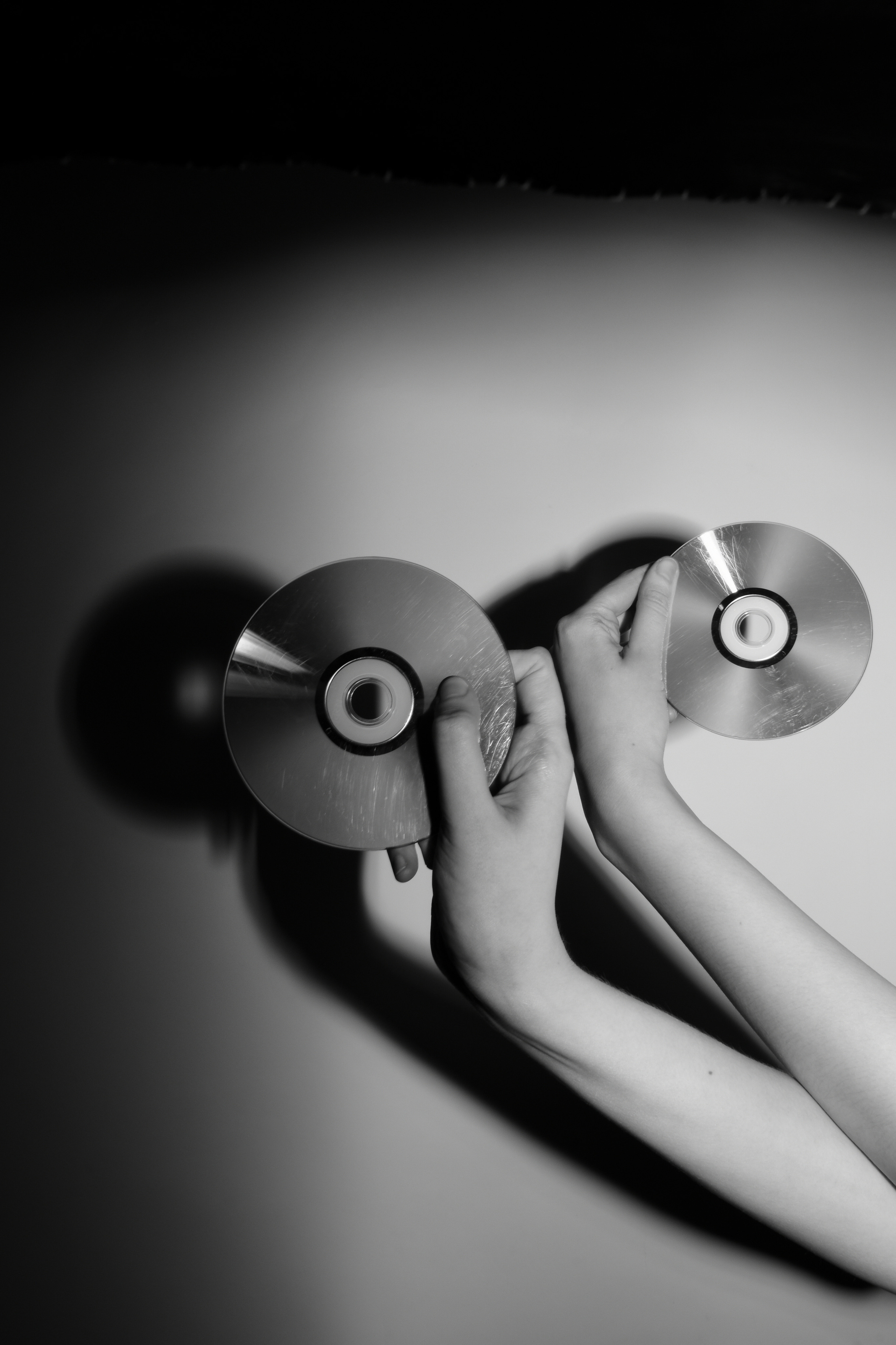 hands aesthetic black and white