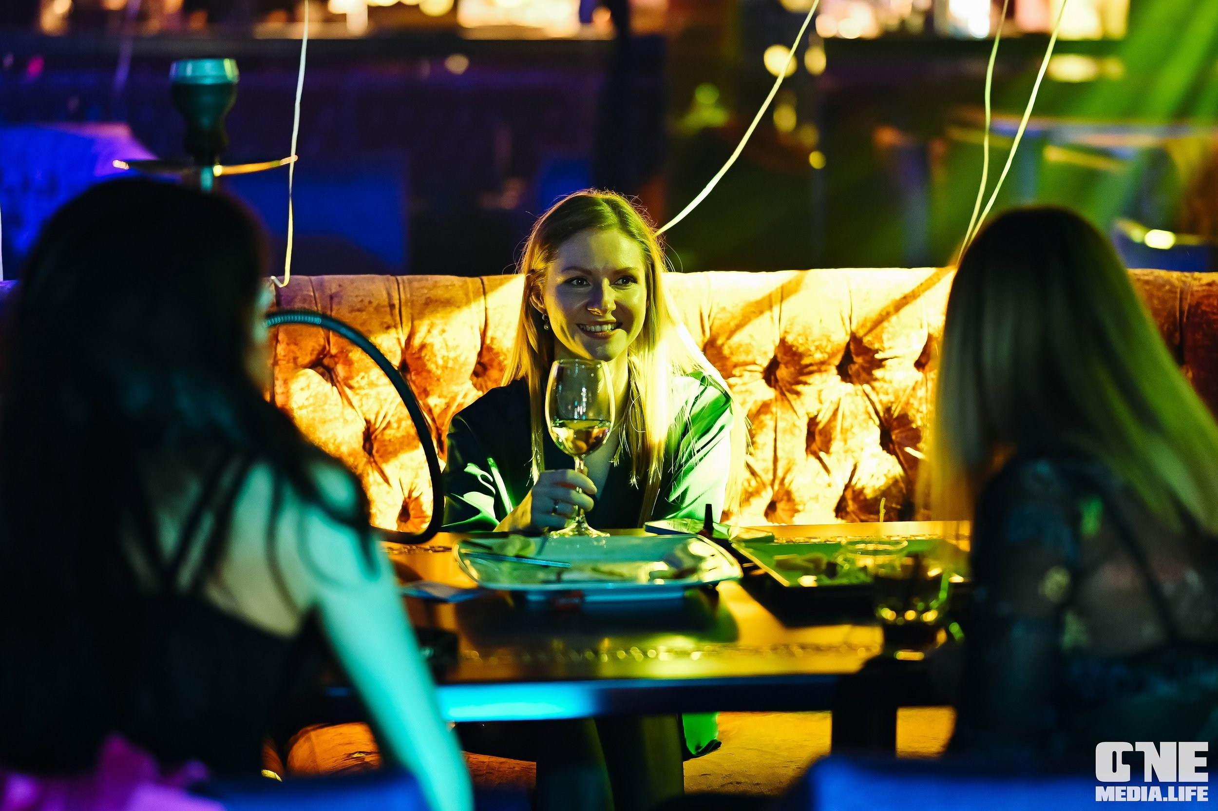 Фоторепортаж из караоке-клуба Эйфория. One Media Life: фоторепортажи, фотоотчеты с мероприятий и заведений