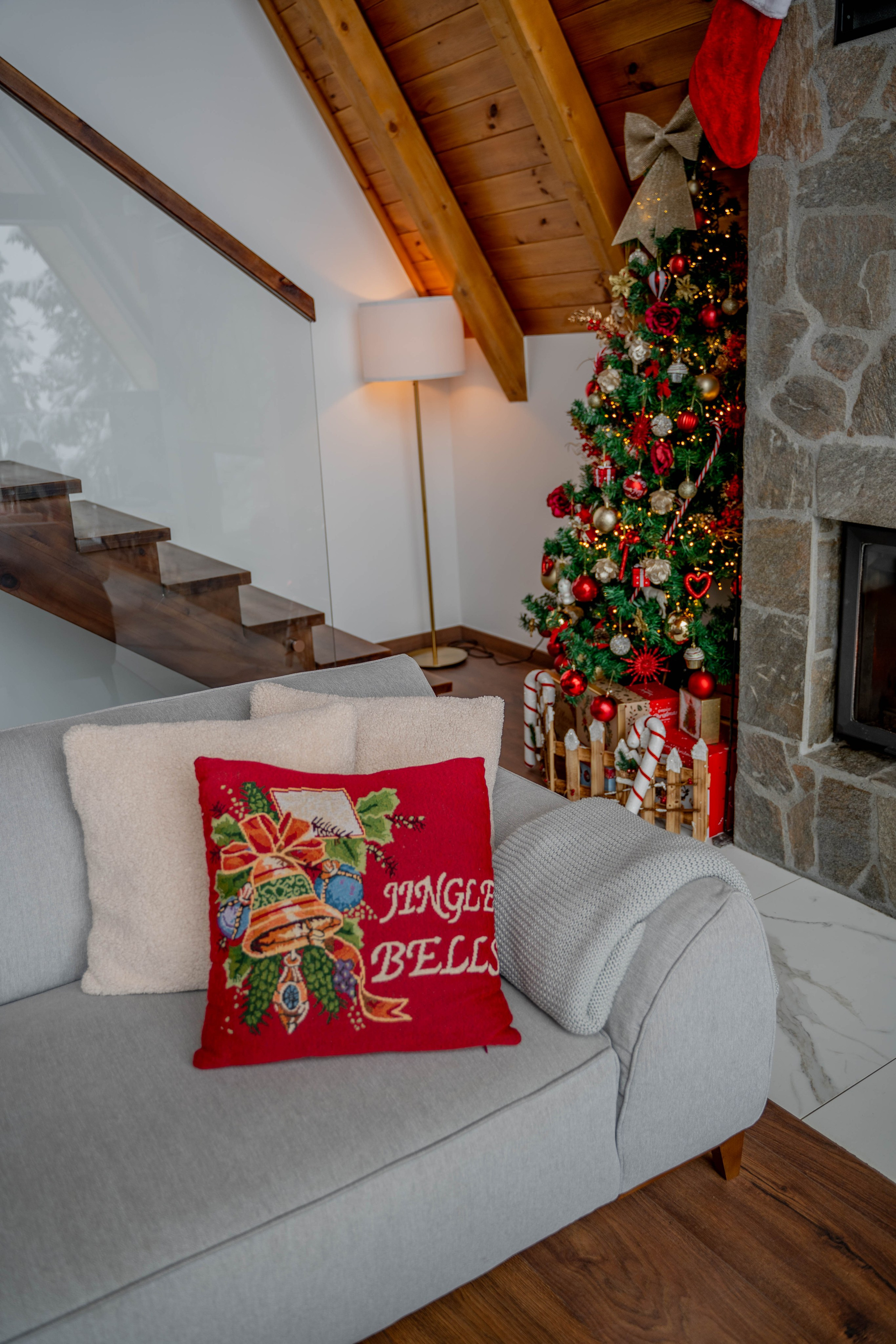 Sofia Kop. Photographer Liana Sudets Serbia Kopaonik Brzece Brus