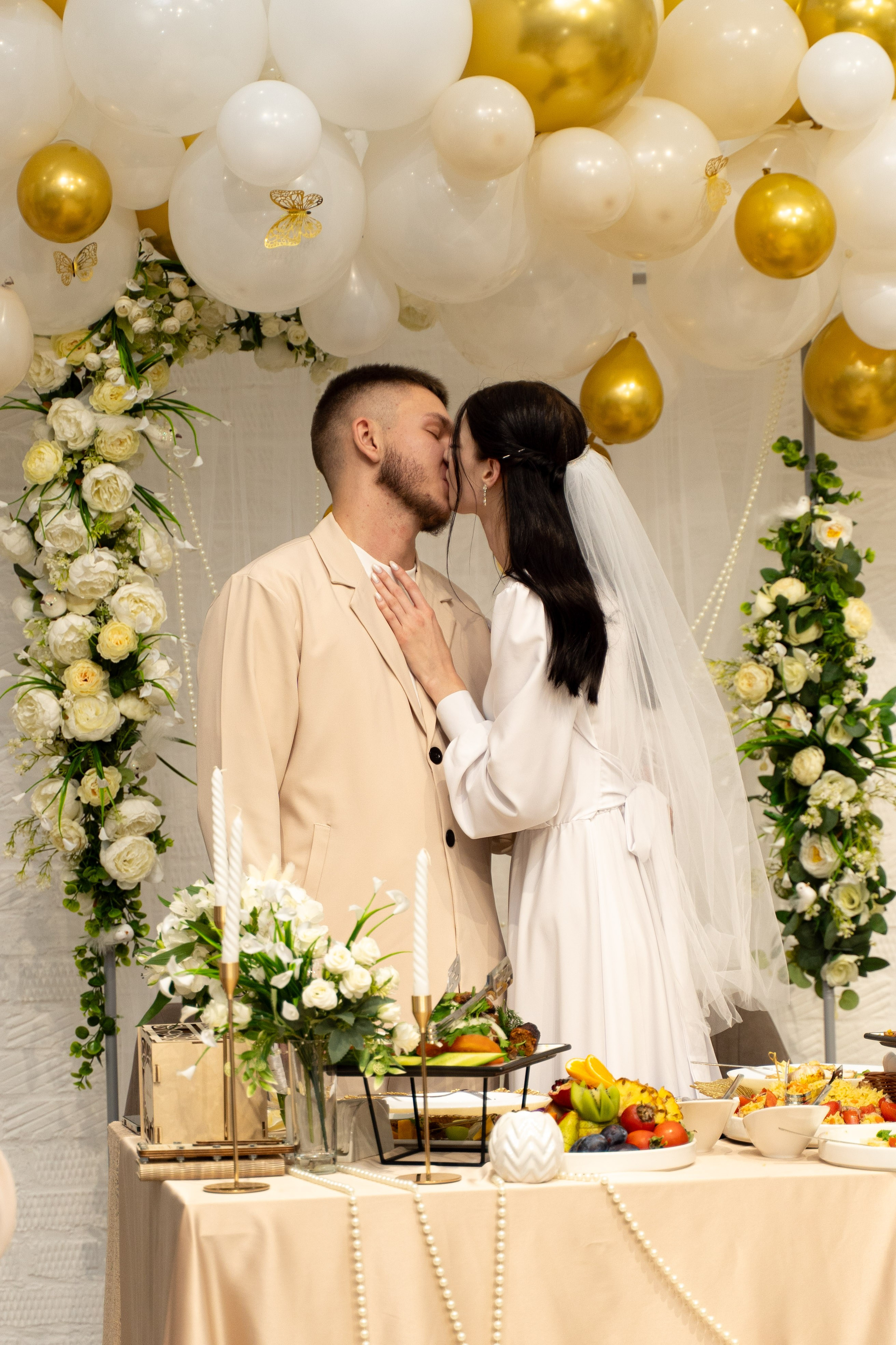 Свадебные съемки. Портретный и семейный фотограф в Новосибирской области. Работаю за улыбки клиентов :)